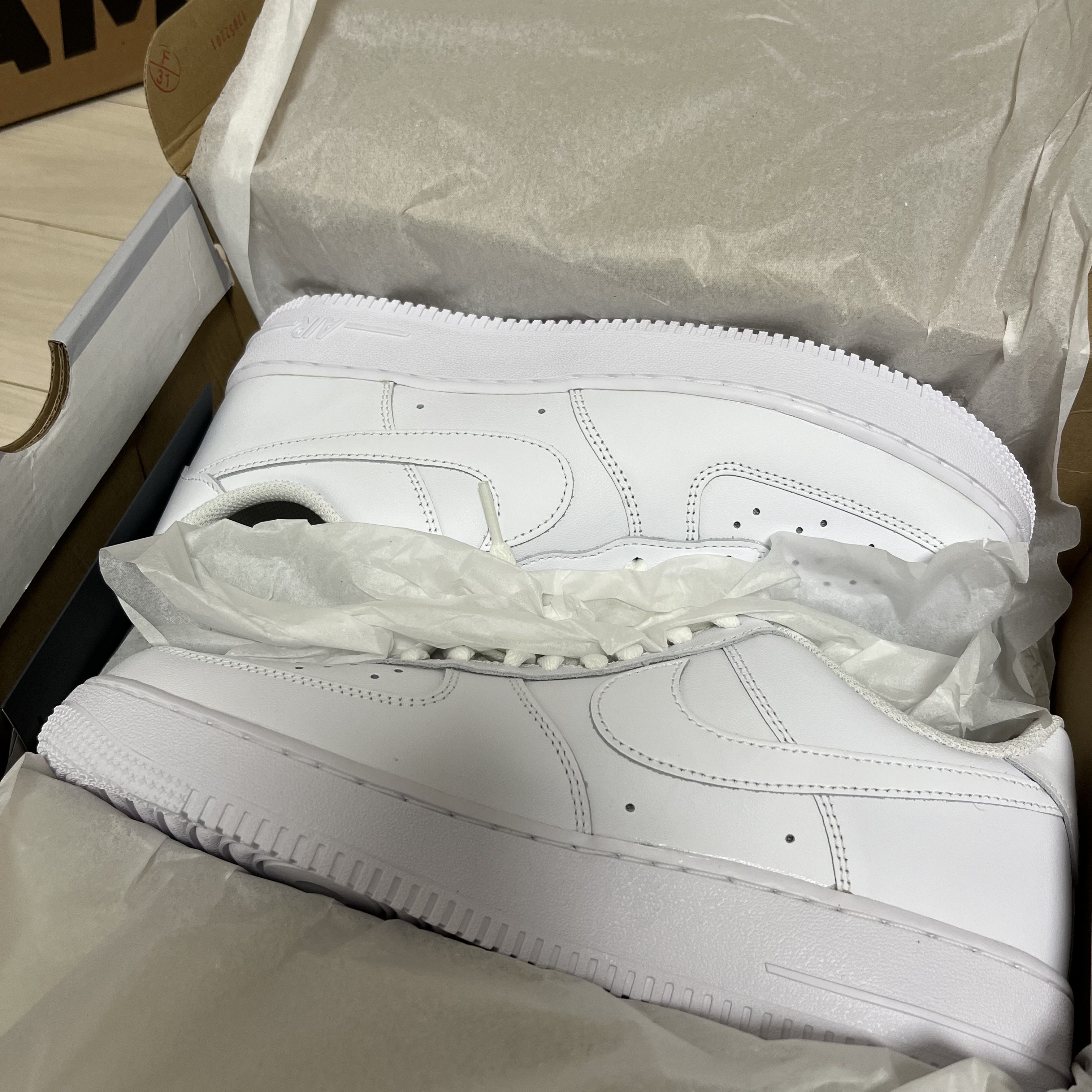 Nike Air Force 1 '07 Low White 착용 스타일