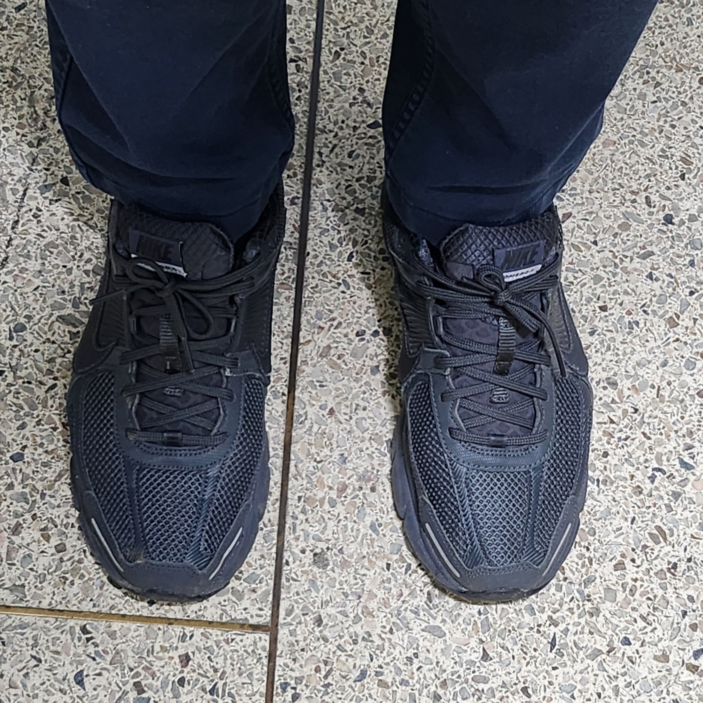 Nike Zoom Vomero 5 SP Anthracite 2023 착용 스타일
