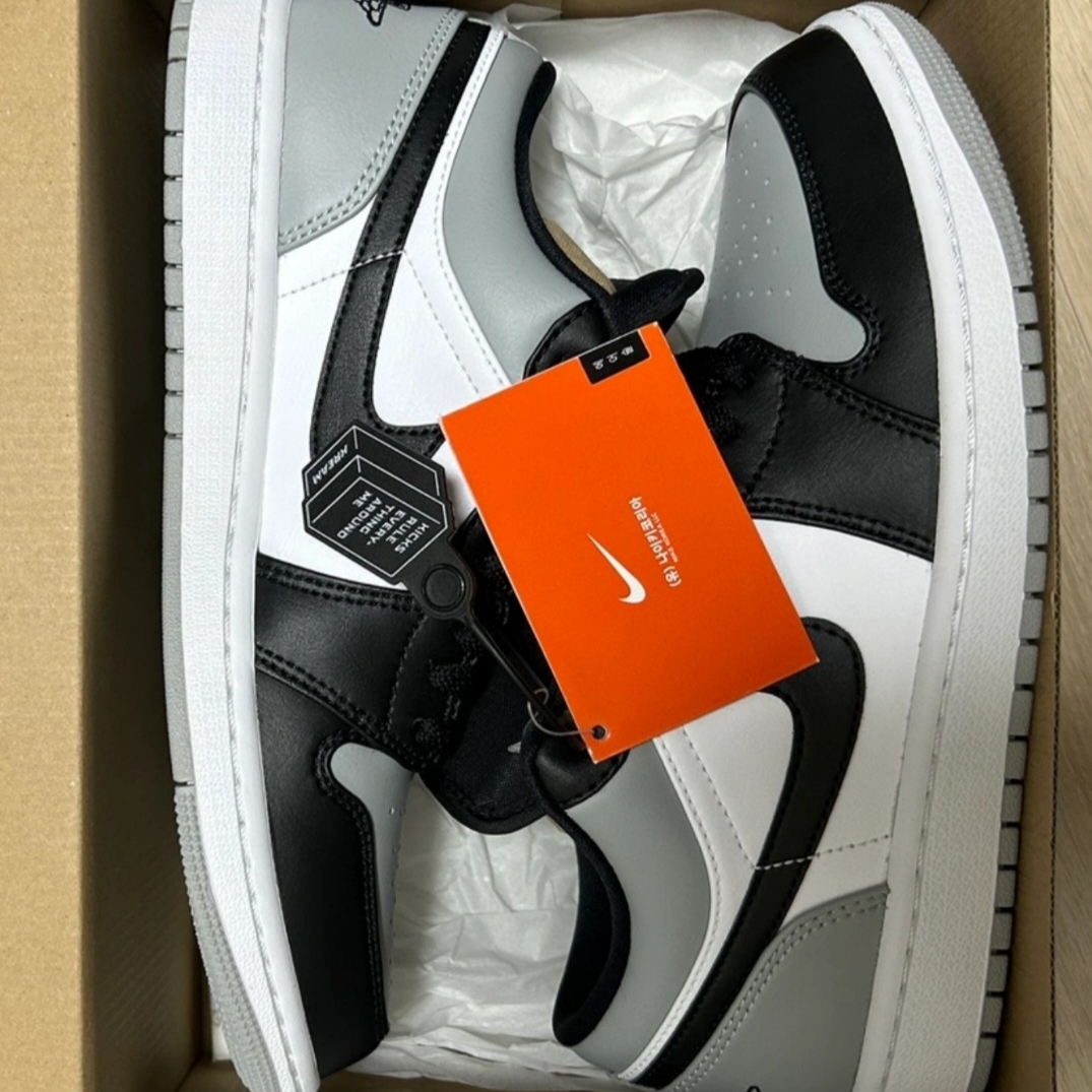 Jordan 1 Low Light Smoke Grey Black 착용 스타일