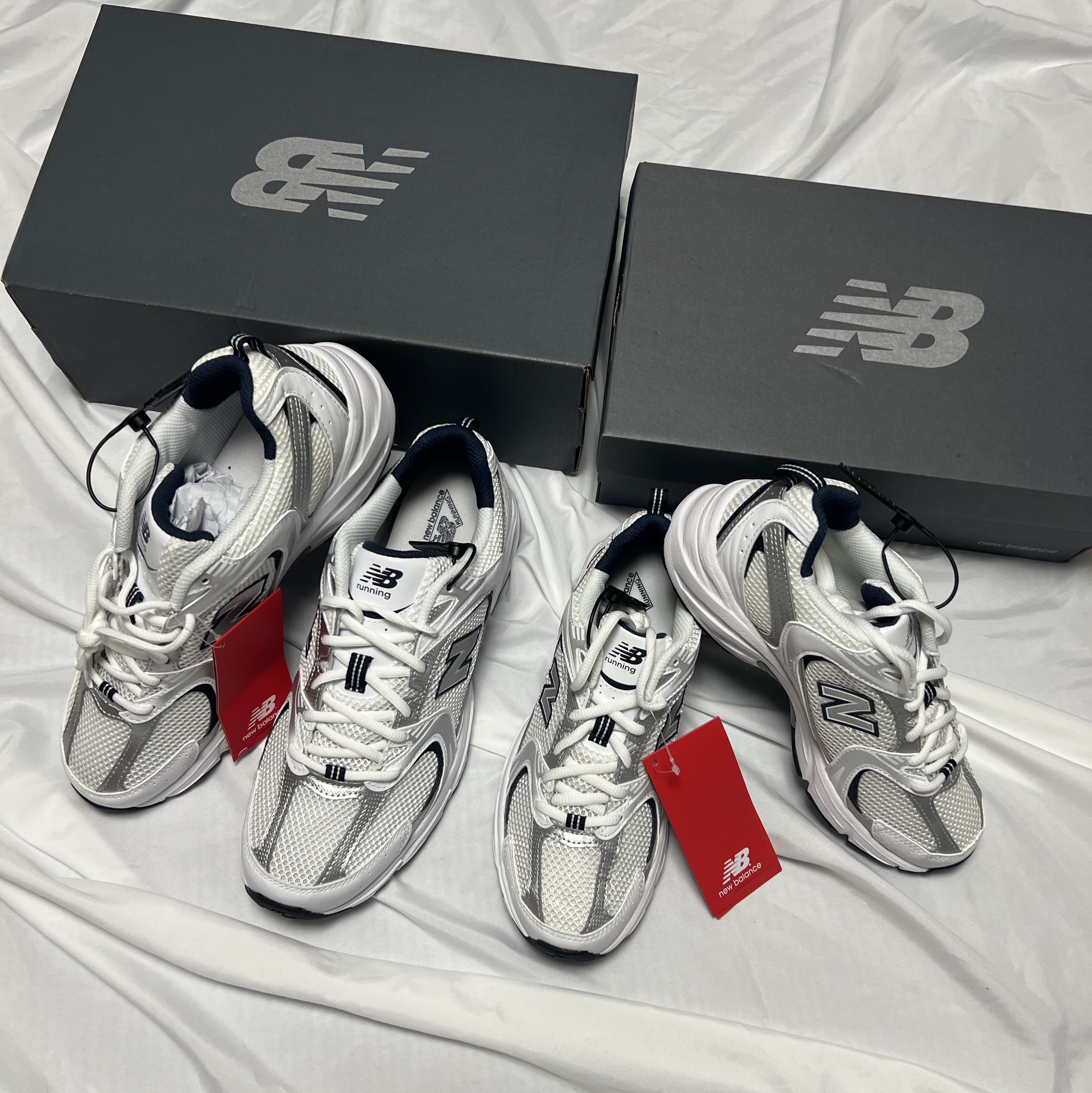 New Balance 530 White 착용 스타일