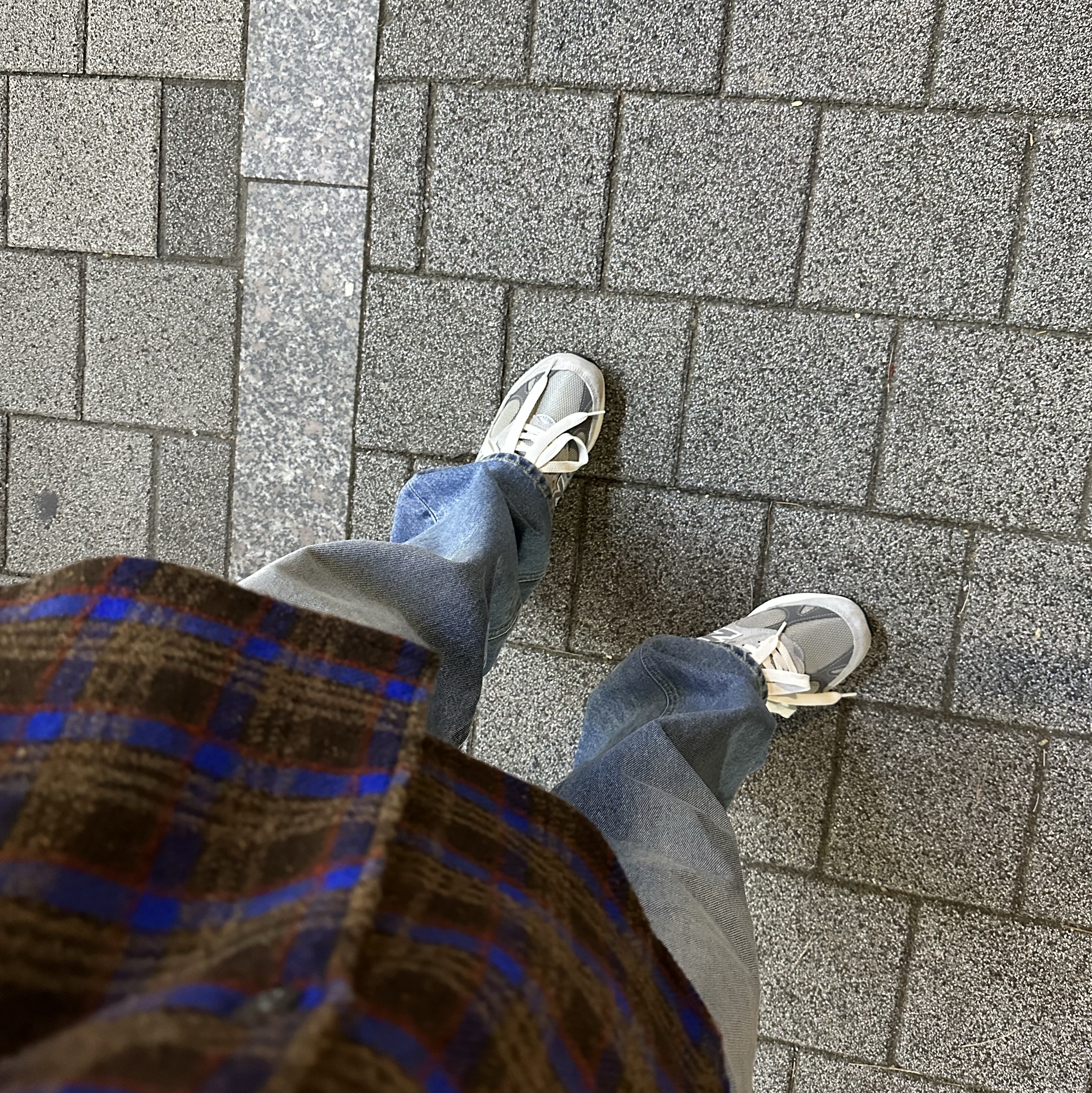 New Balance 993 Made in USA Grey - D Standard, Our Legacy Above Shirt Brown Pankow Check 착용 스타일