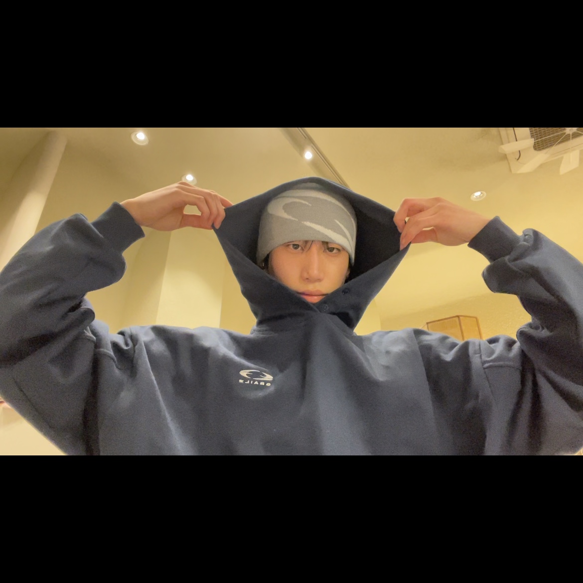 Grailz Logo Beanie Grey - 23SS 착용 스타일 - 2