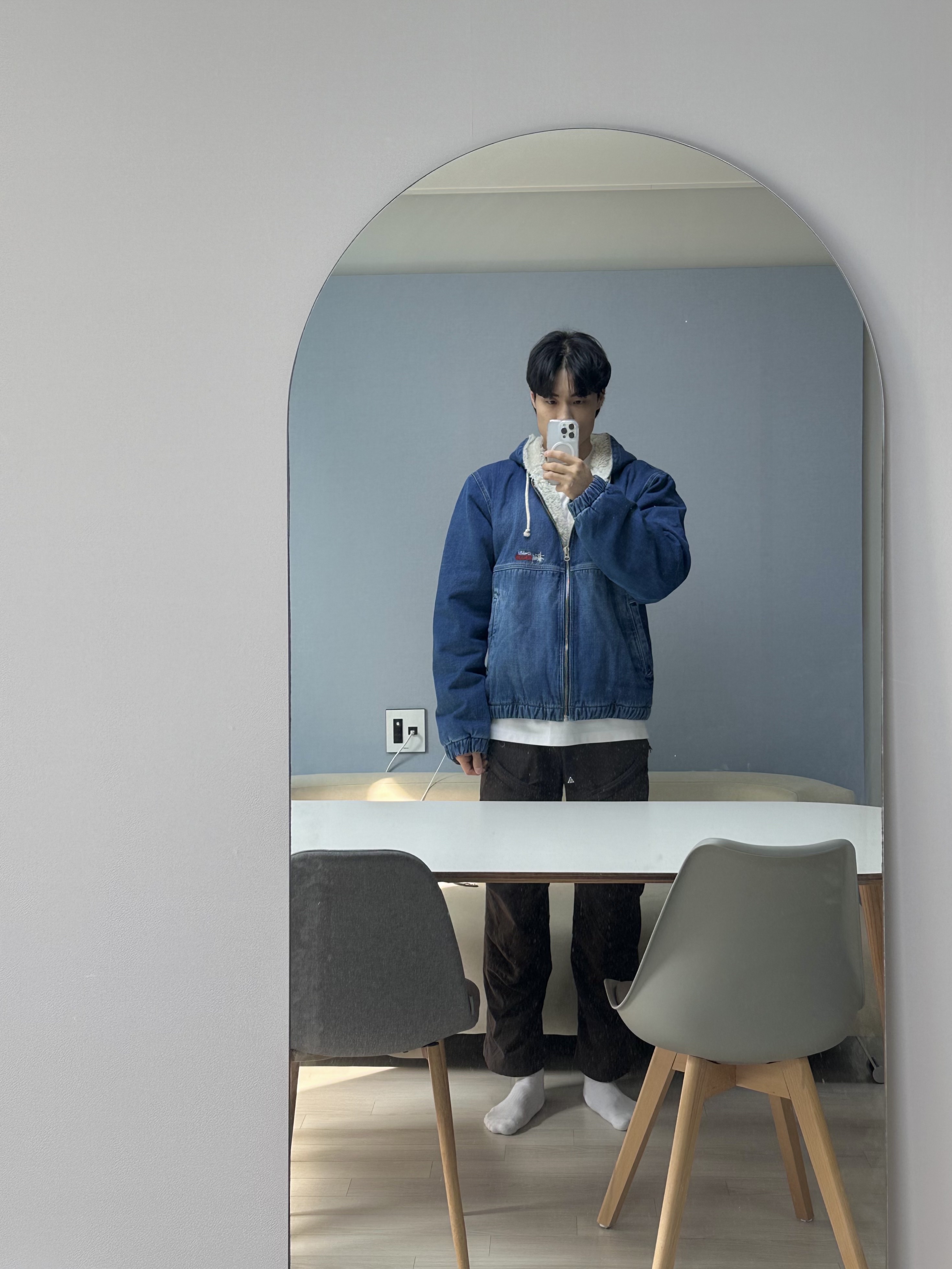 Stussy Denim Sherpa Work Jacket Washed Blue 착용 스타일