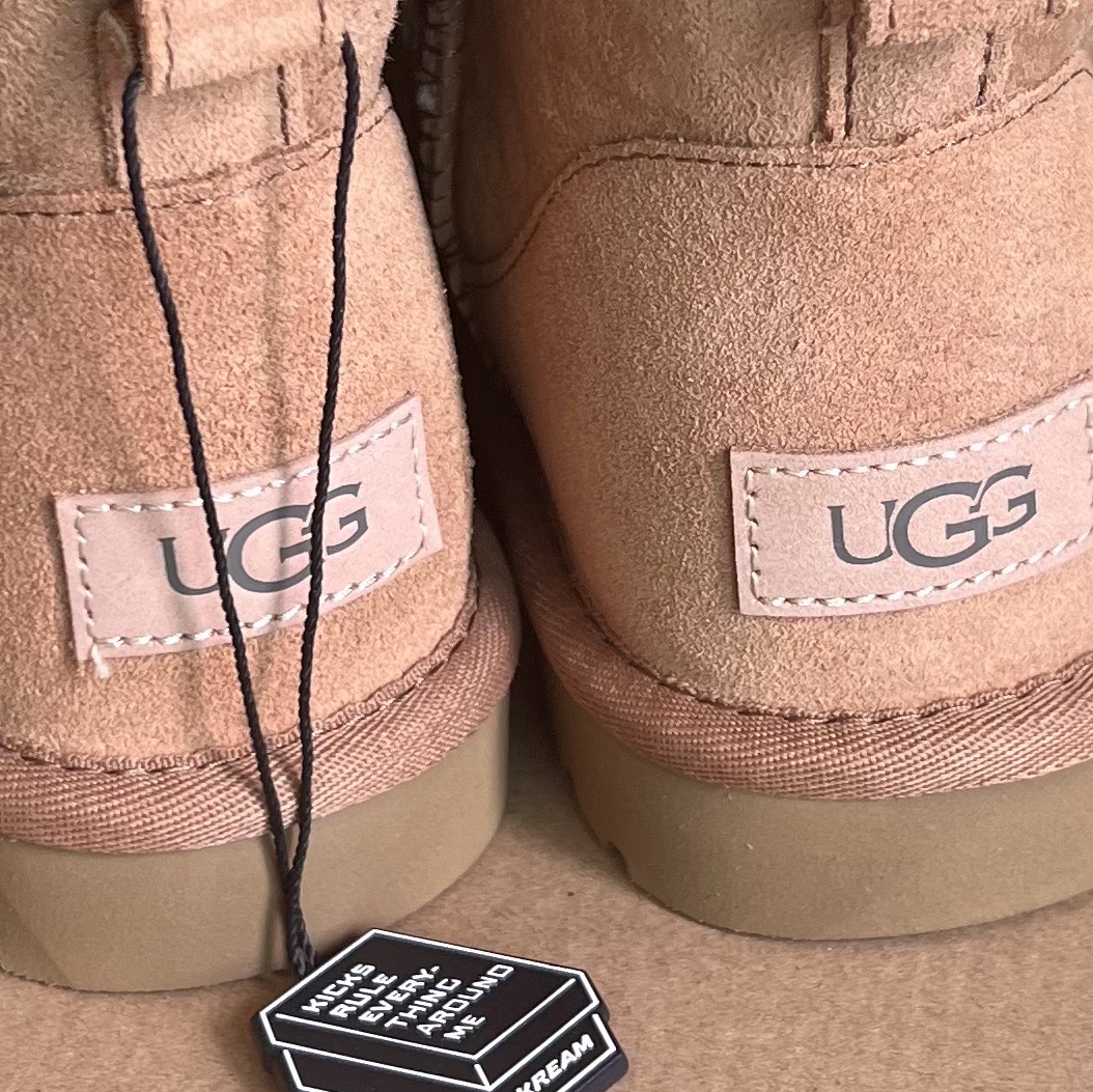 (W) UGG Classic Short II Boots Chestnut 착용 스타일
