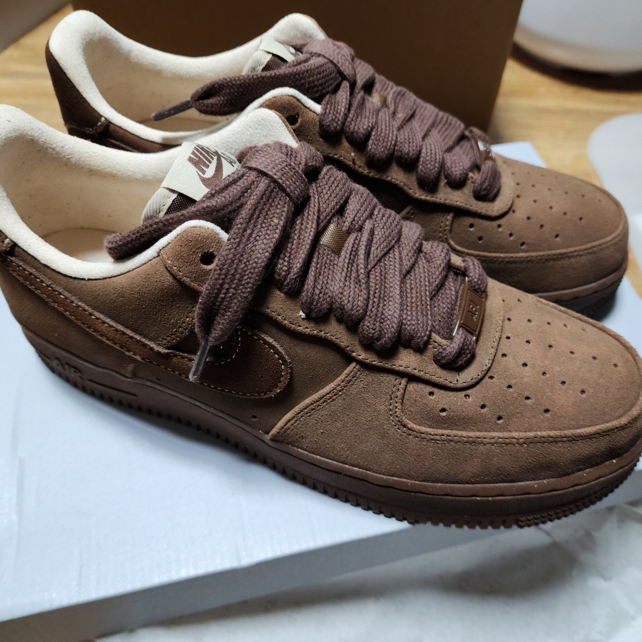 (W) Nike Air Force 1 '07 Cacao Wow 착용 스타일