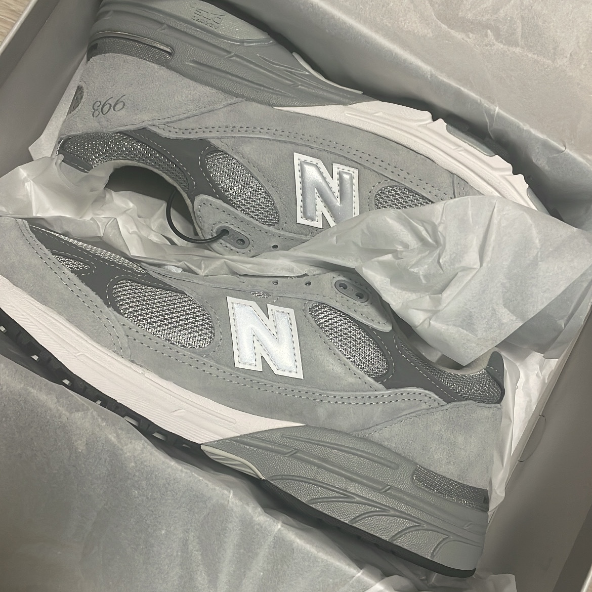 New Balance 993 Made in USA Grey - D Standard 착용 스타일