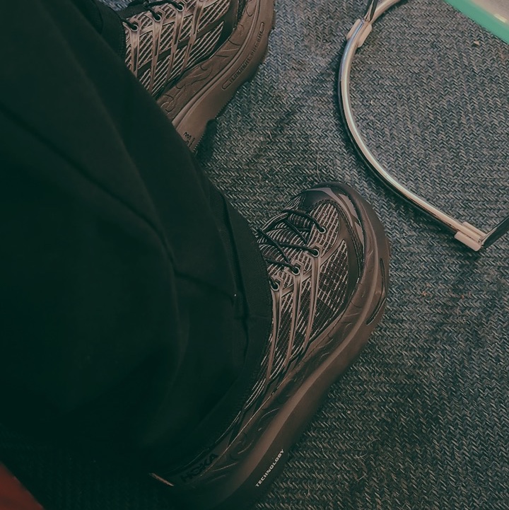 Hoka Mafate Origins Black 착용 스타일 - 1