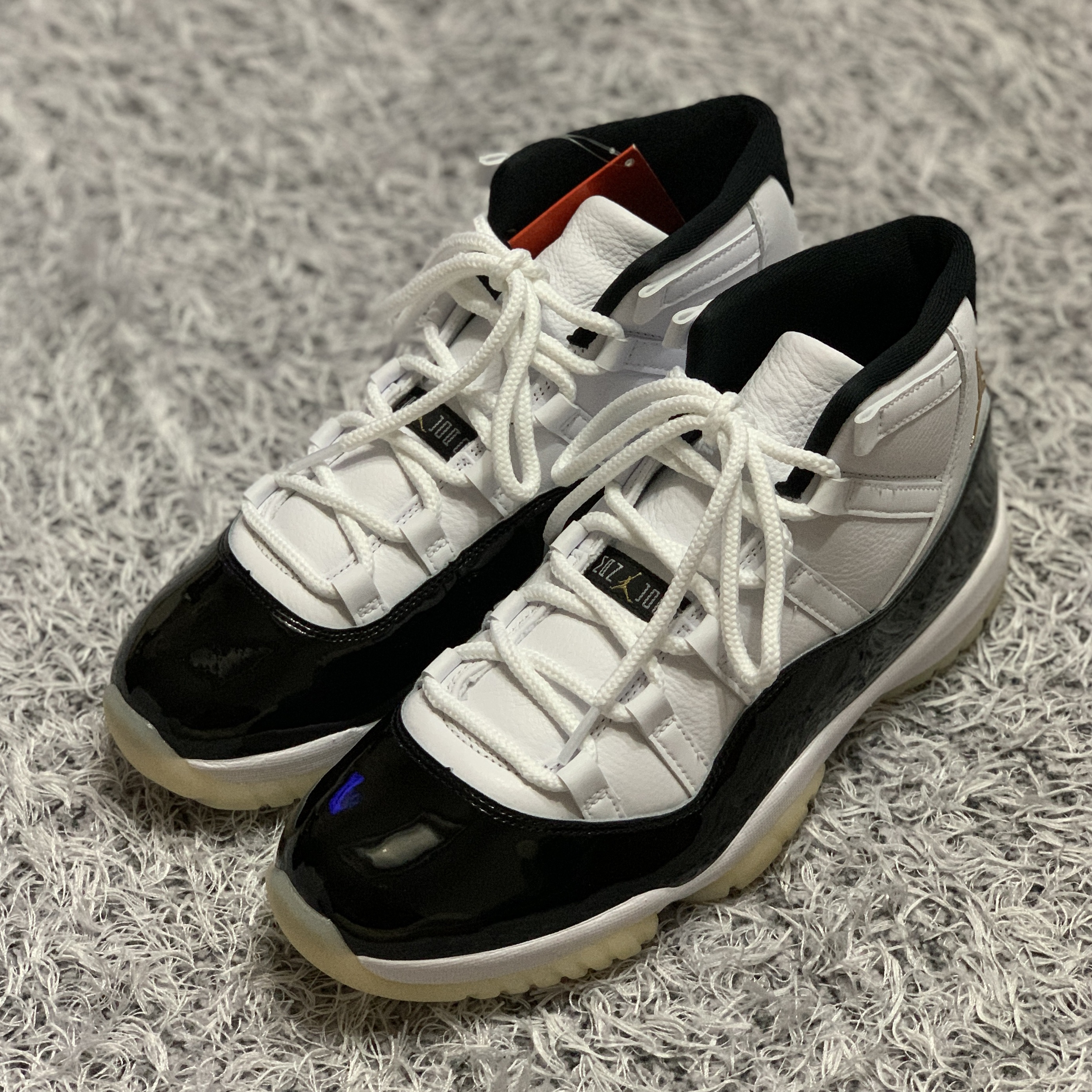 Jordan 11 Retro Gratitude 착용 스타일 - 2