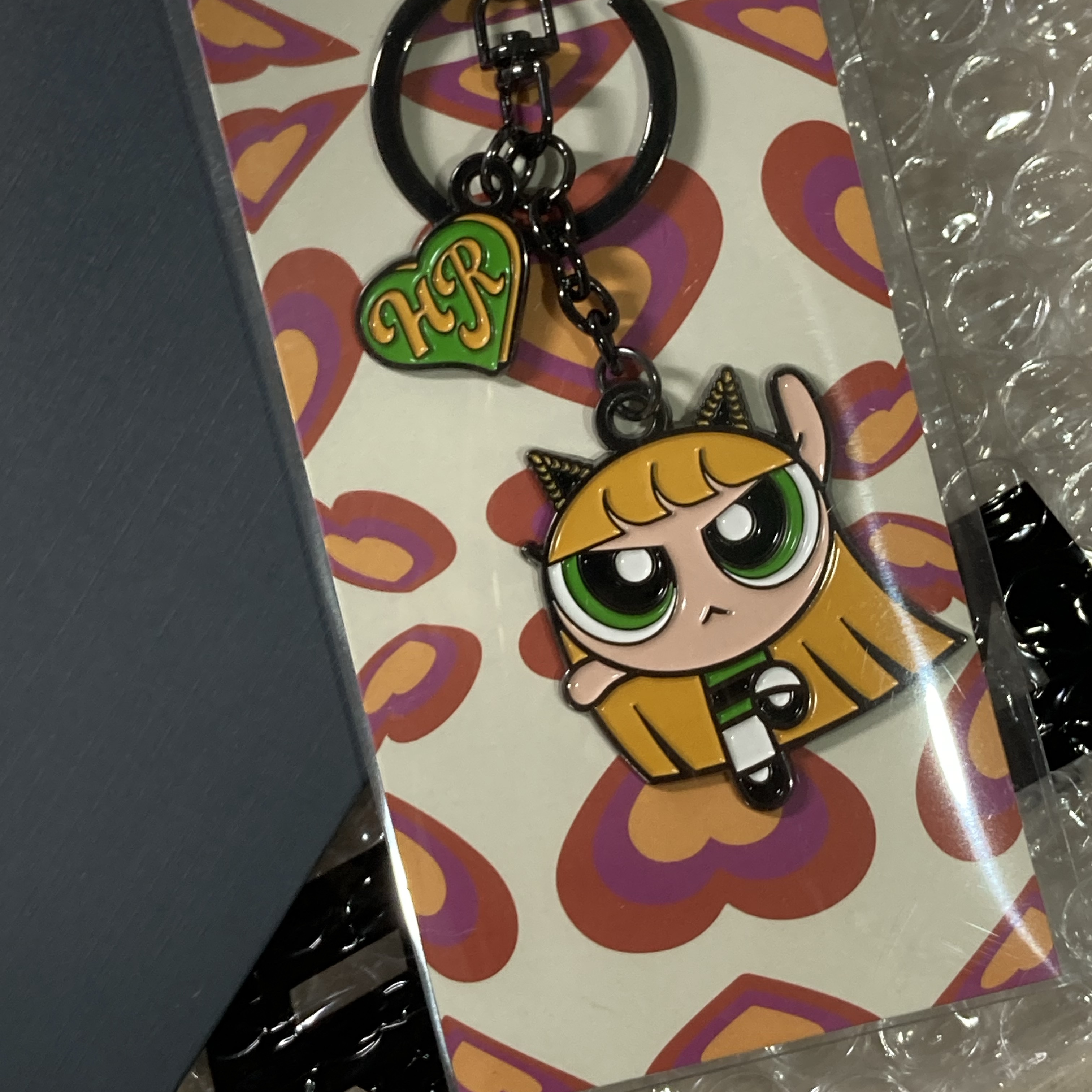 NewJeans x The Powerpuff Girls Metal Keyring Haerin 착용 스타일