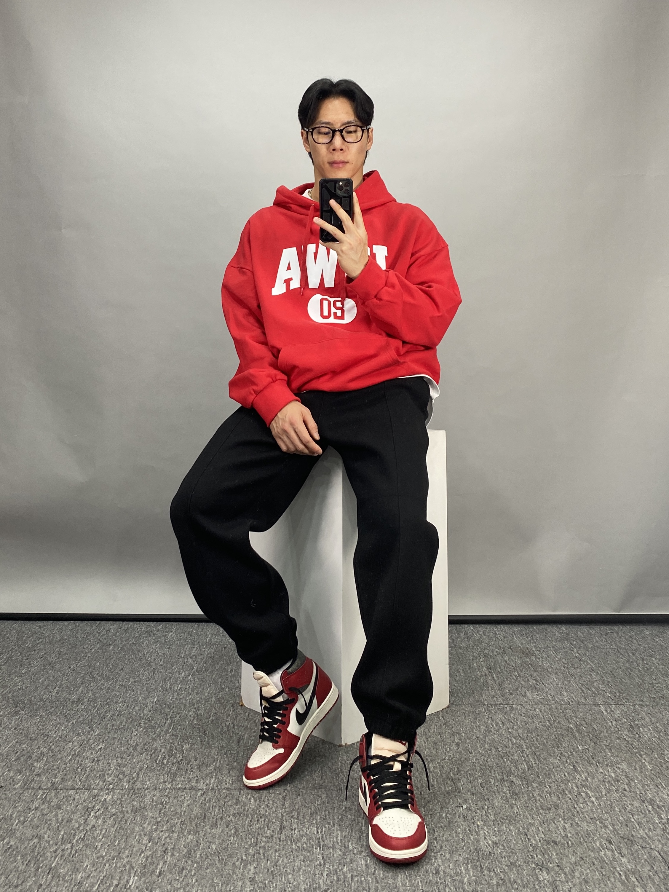 Jordan 1 Retro High OG Chicago 2022 착용 스타일 - 4