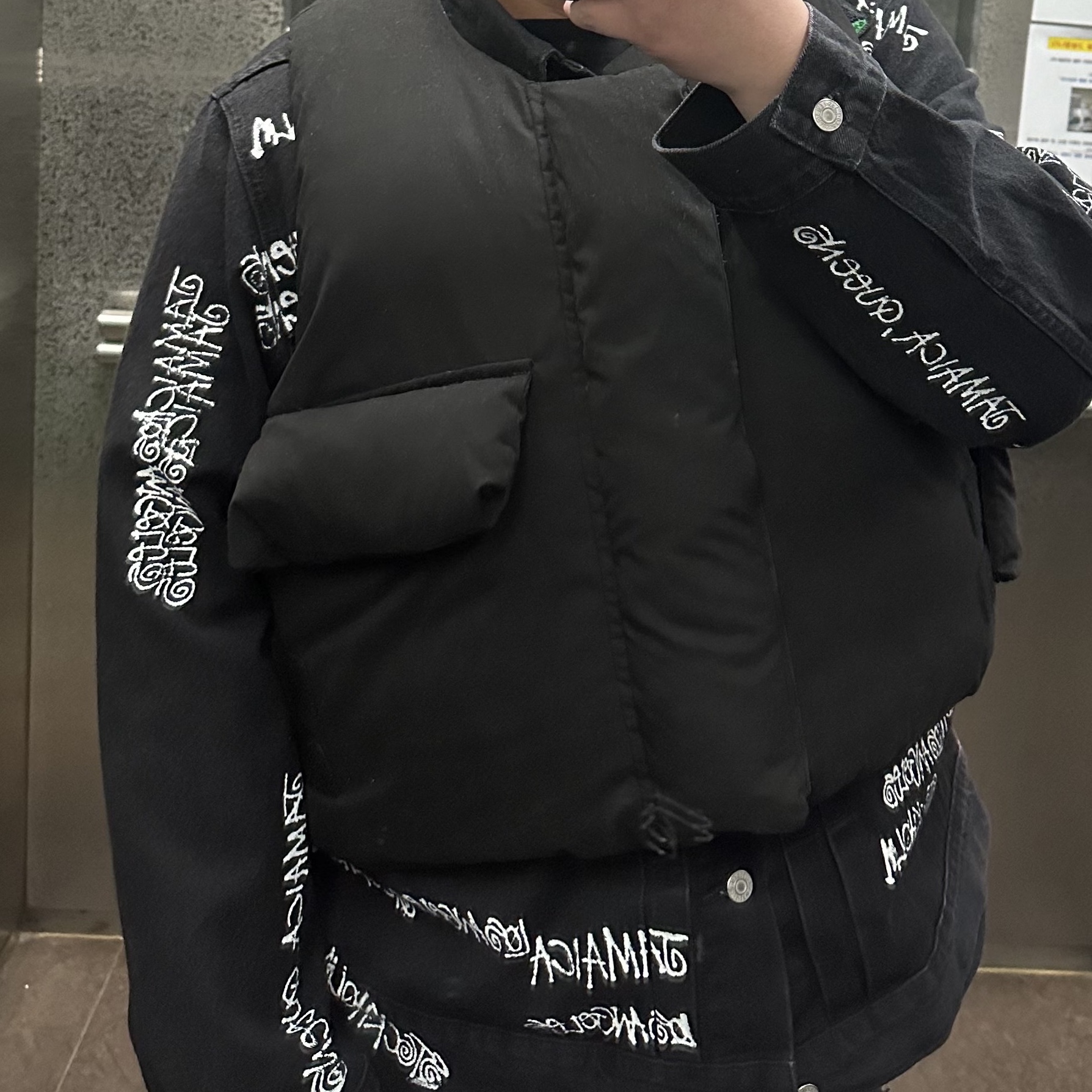 Stussy x Our Legacy x Denim Tears TTL Denim Jacket Black 착용 스타일