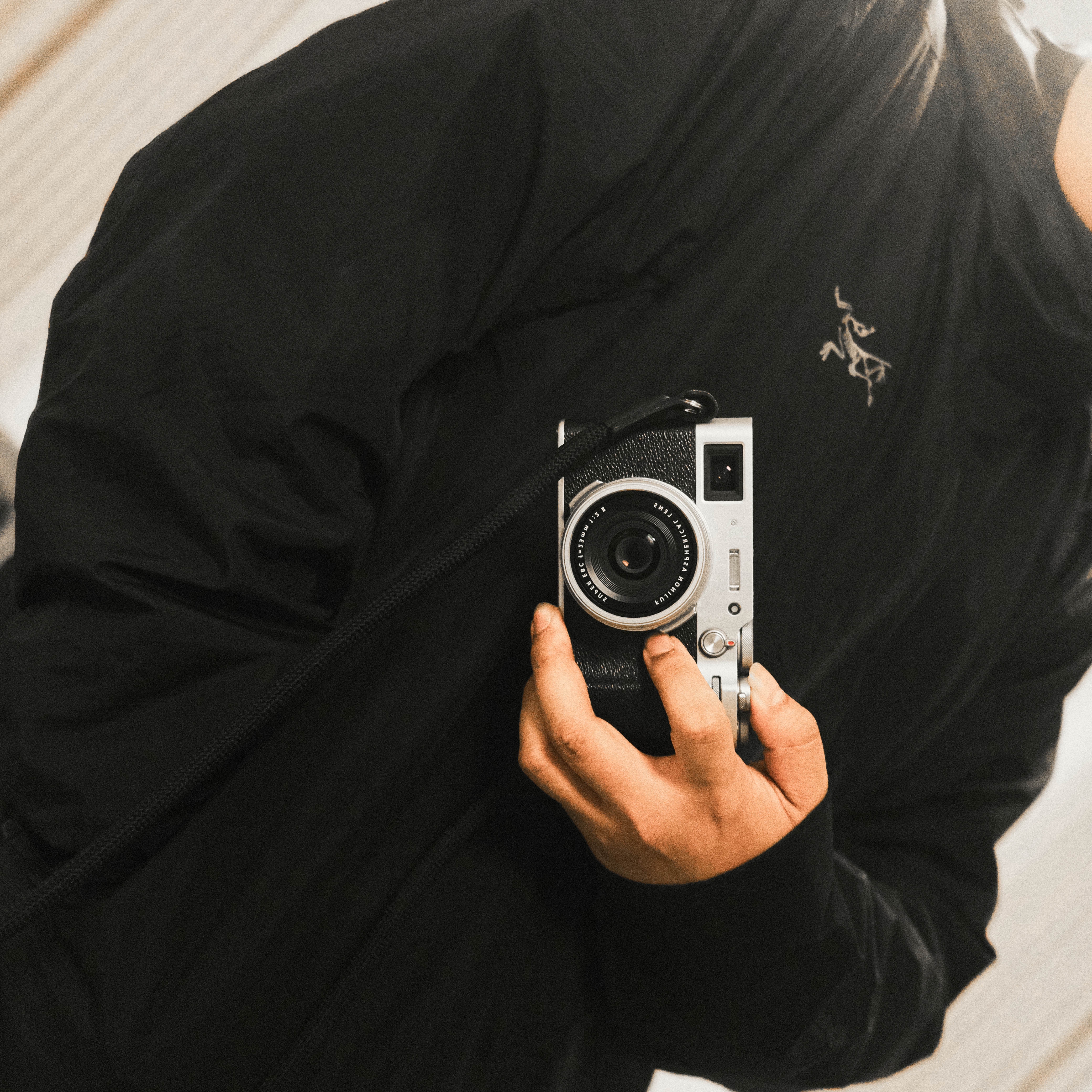 Arc'teryx Solano Hoody Black 착용 스타일