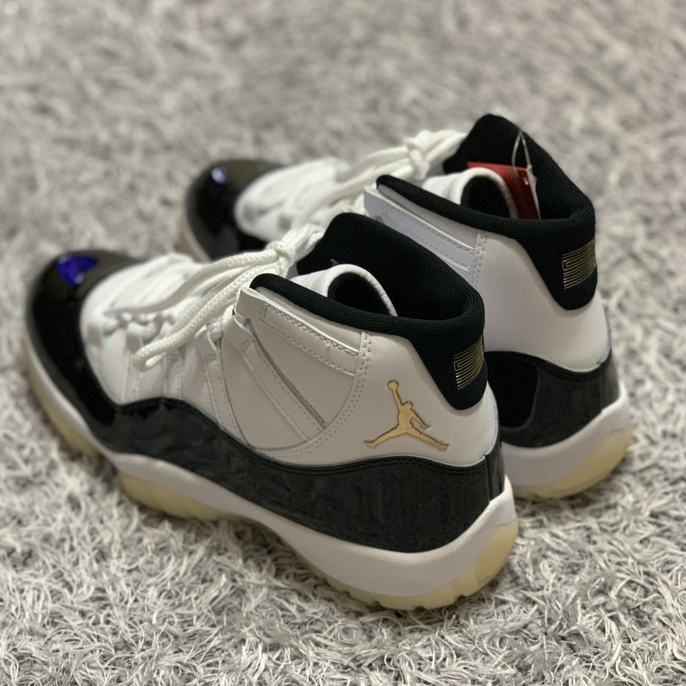 Jordan 11 Retro Gratitude 착용 스타일 - 3