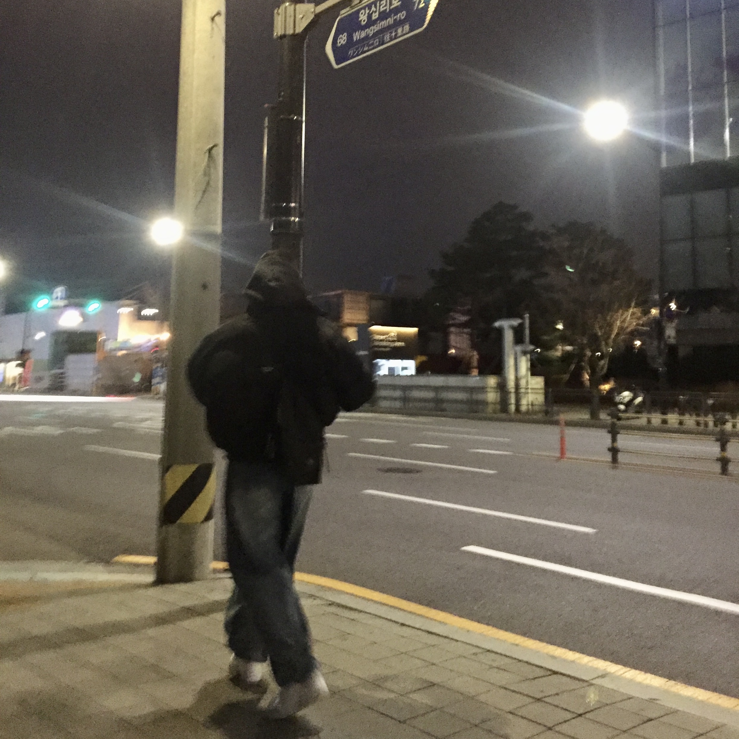 Undermycar Mu.15 Anti Fxxking Logo Play Triple Logo Crop Padding Jacket Black, Undermycar Mu.11 Anti Fxxking Logo Play Oversized Pigment Hood Zip-up Gray 착용 스타일 - 2