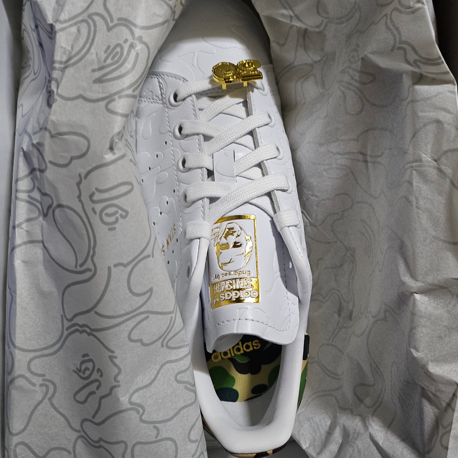 Adidas x BAPE Stan Smith Cloud White Off White 착용 스타일