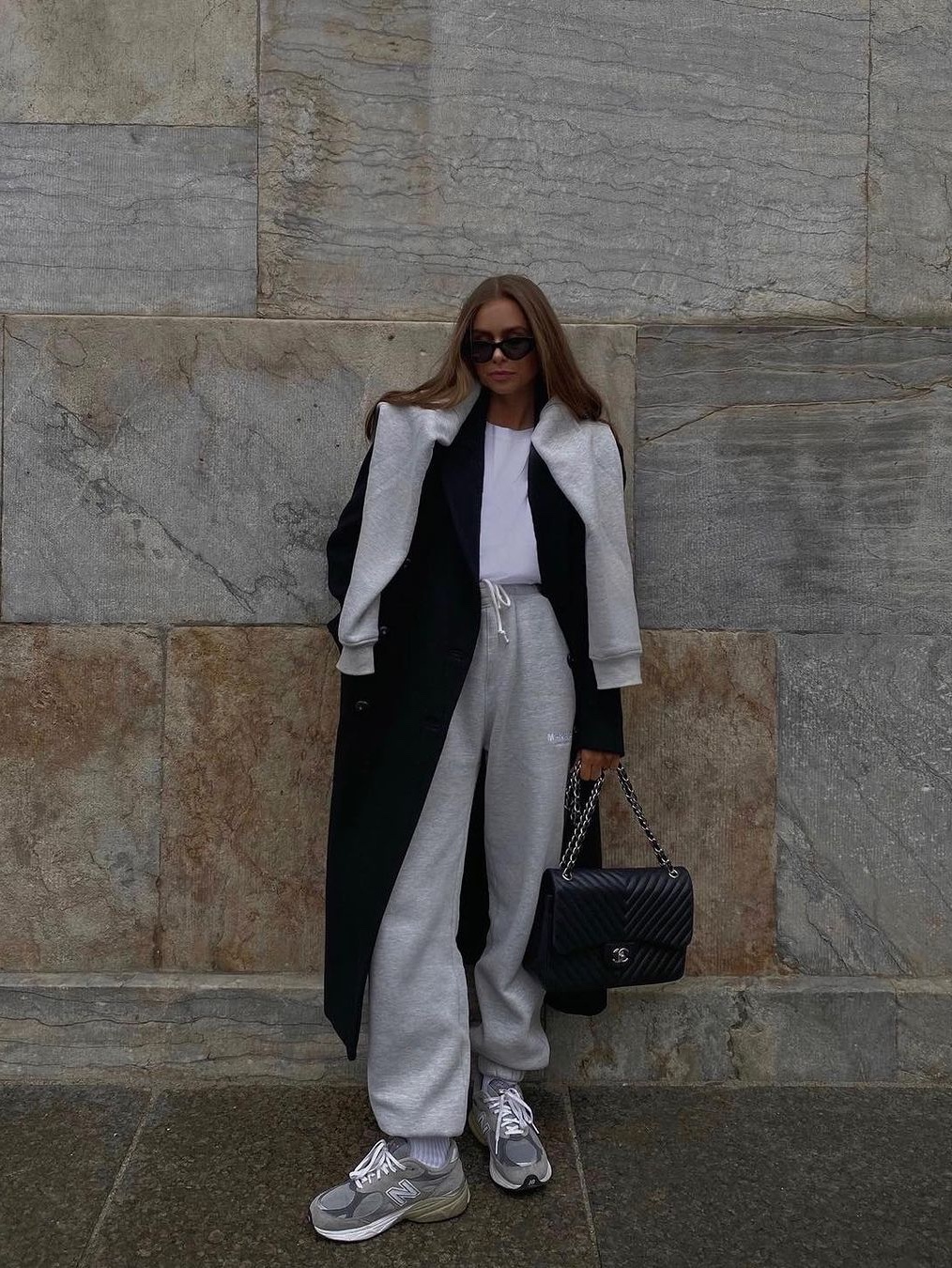 Sllow Garments Split Point Jogger Pants Gray, Zara x Ader Error Jogger Pants Grey 착용 스타일 - 3
