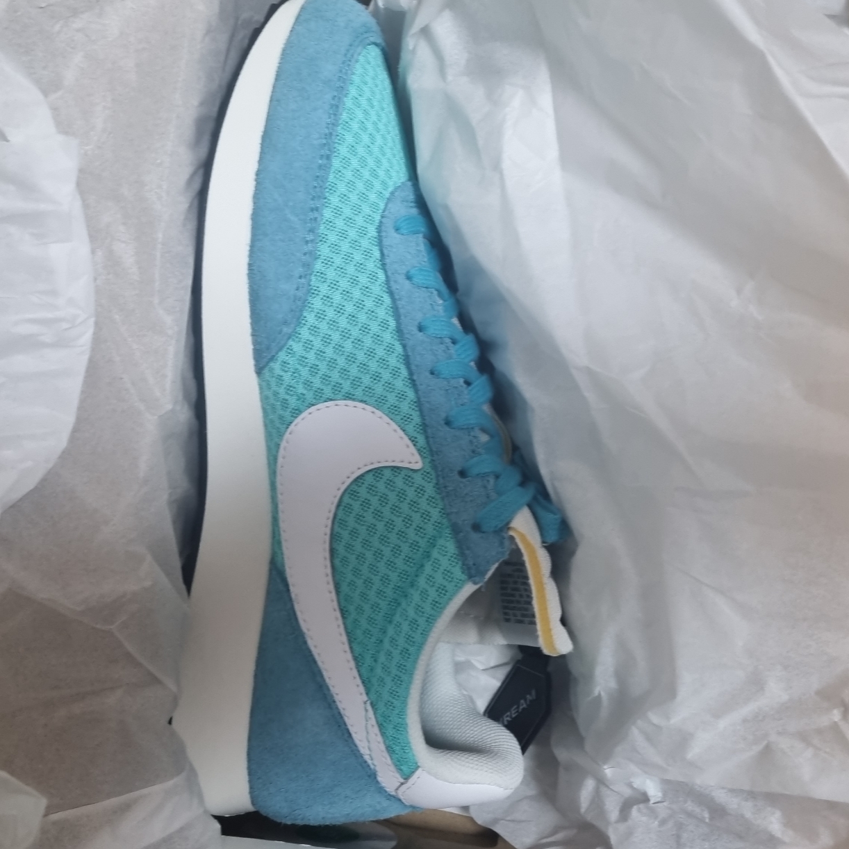 Nike Air Tailwind 79 Aurora Green 착용 스타일