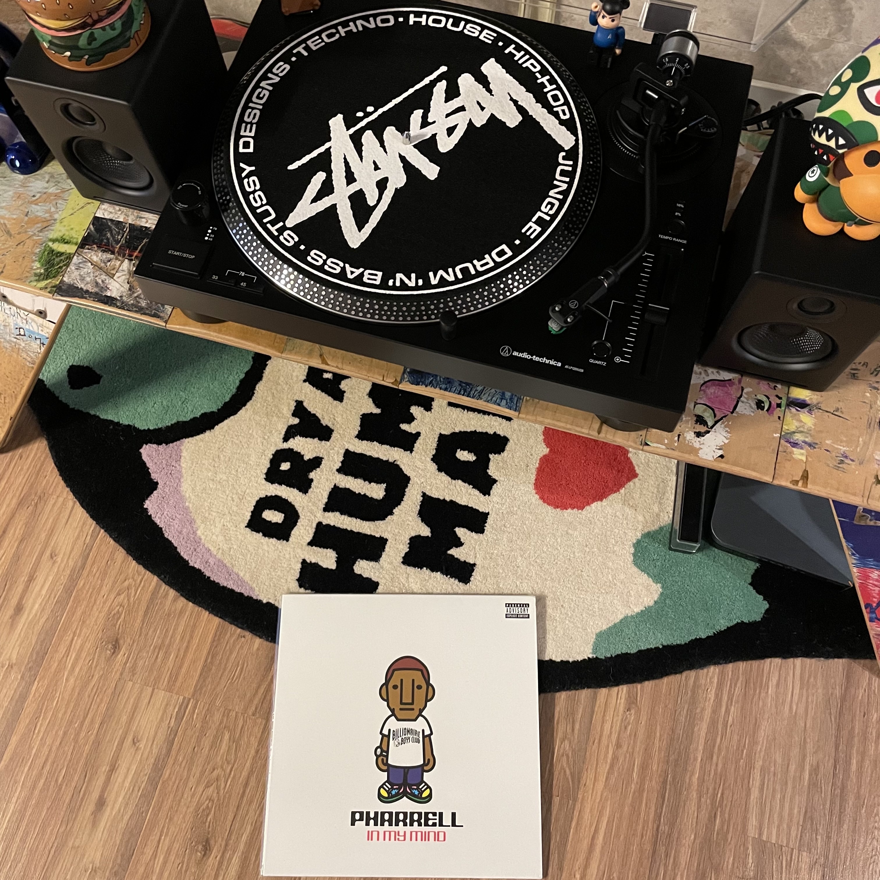 Stussy 12 Inch Post Modern Slipmats (2 Pack) 착용 스타일 - 1