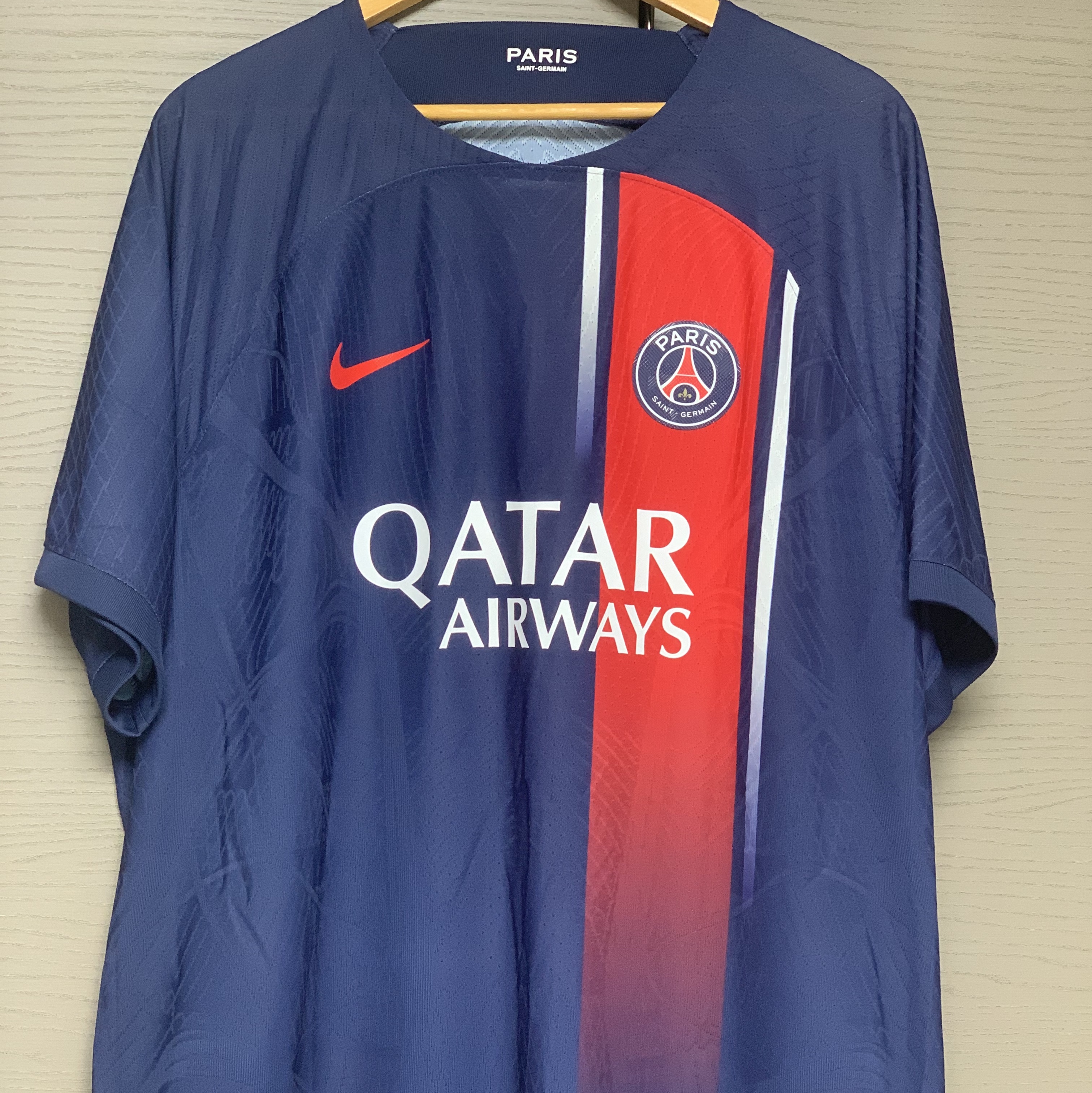 Nike Paris Saint-Germain 2023/24 Dri-Fit ADV Match Home SS Jersey Midnight Navy (Non Marking Ver.) 착용 스타일