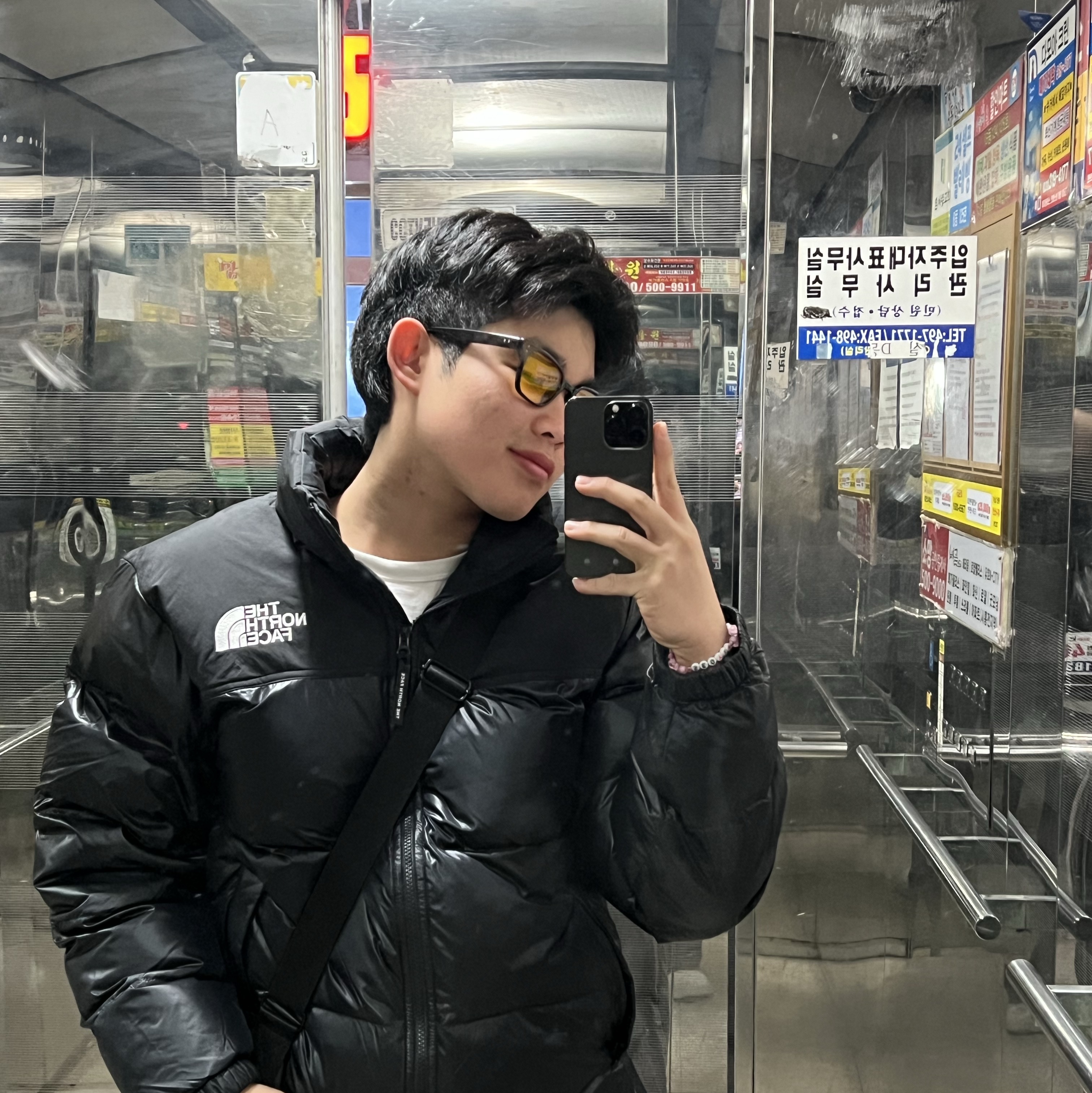 The North Face On Ball Jacket Black 착용 스타일