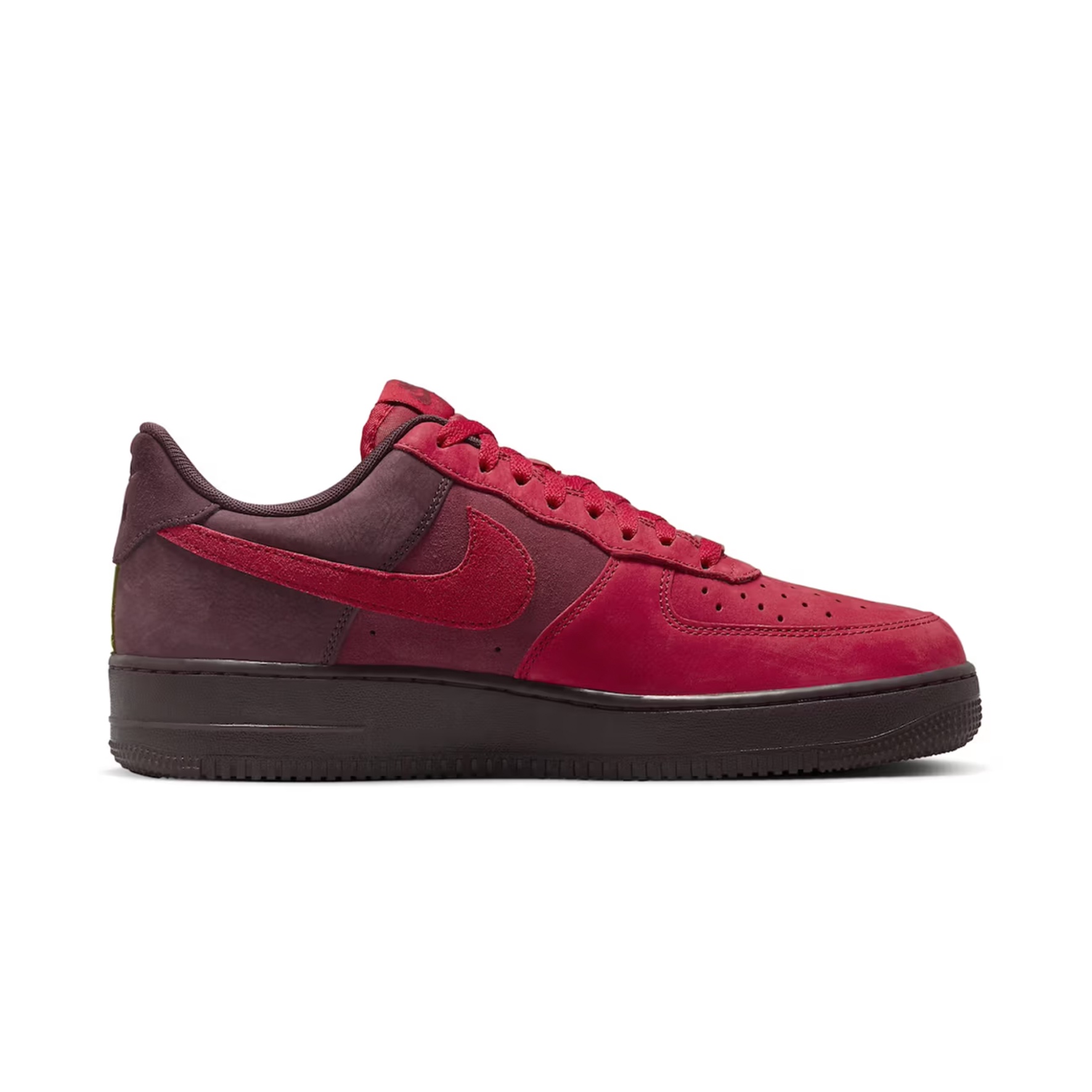 Nike Air Force 1 '07 WB Flax, Nike Air Force 1 '07 Low Triple Black 착용 스타일 - 3