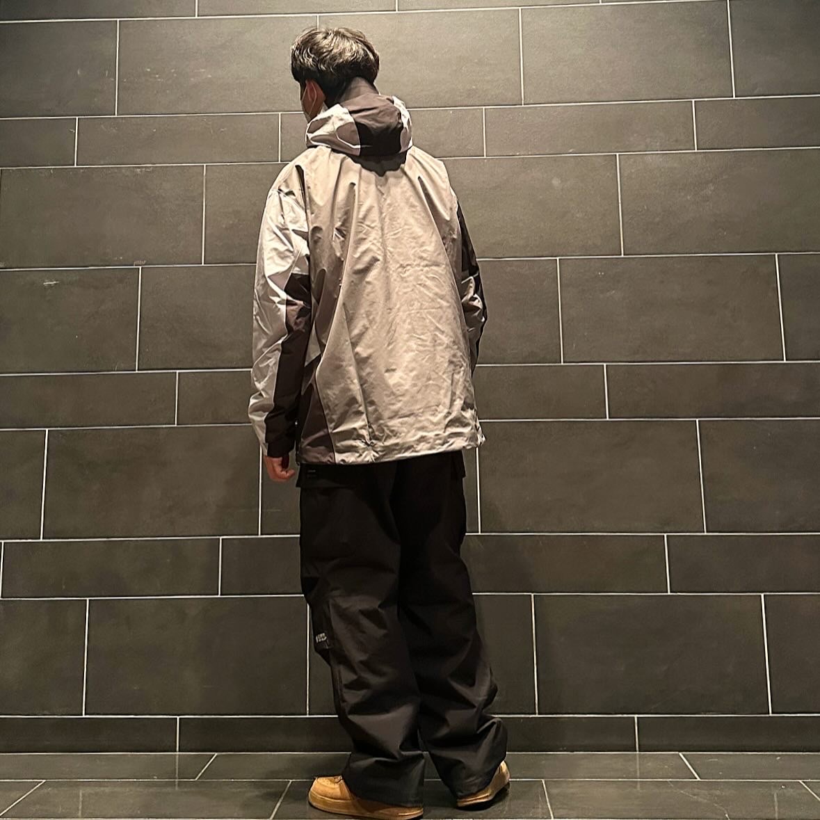 Arc'teryx x Beams Beta Jacket Tranquil, Nike x Supreme Air Force 1 Low Flax 착용 스타일 - 3