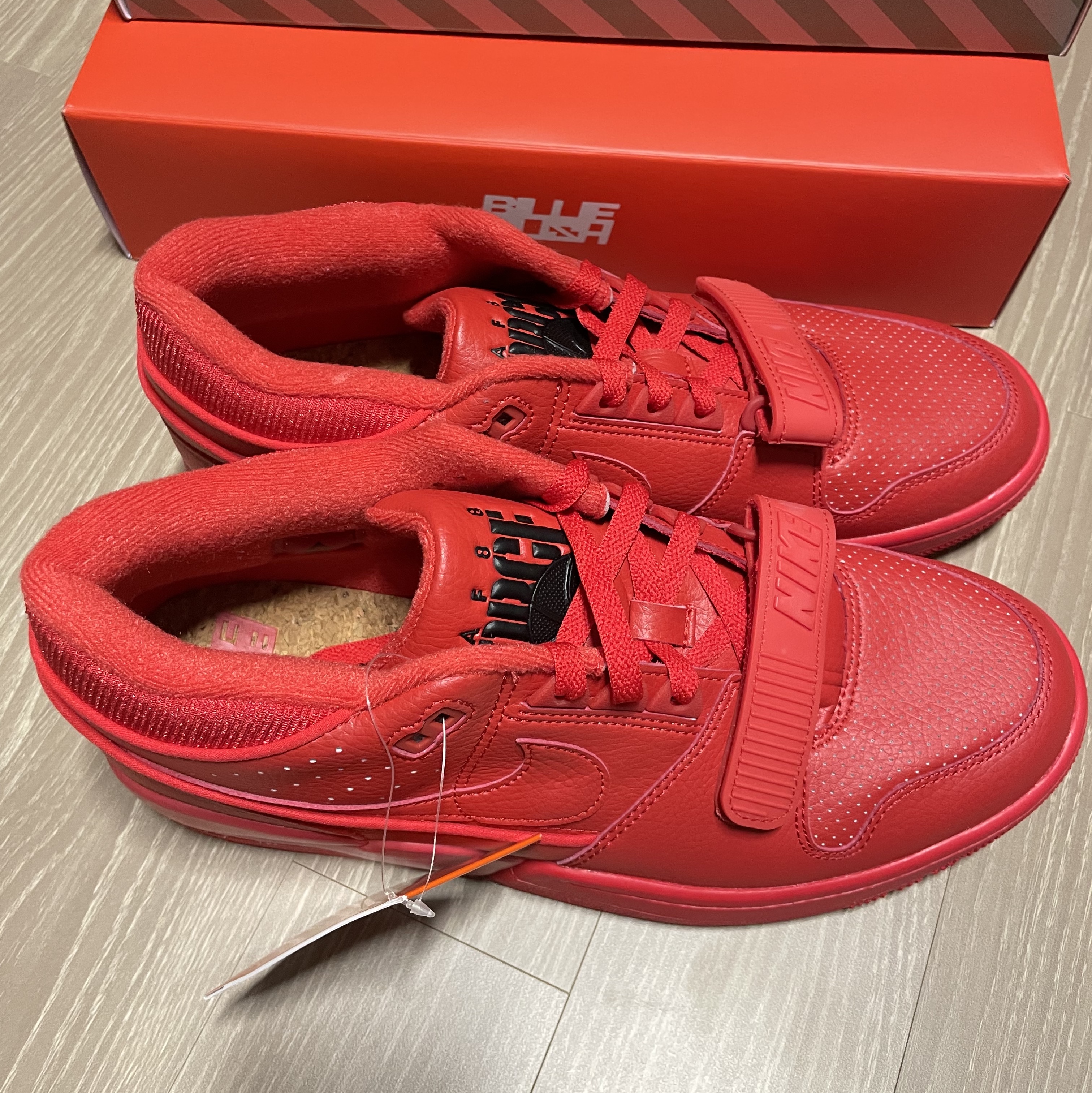 Nike x Billie Eilish Air Alpha Force 88 Fire Red 착용 스타일 - 5