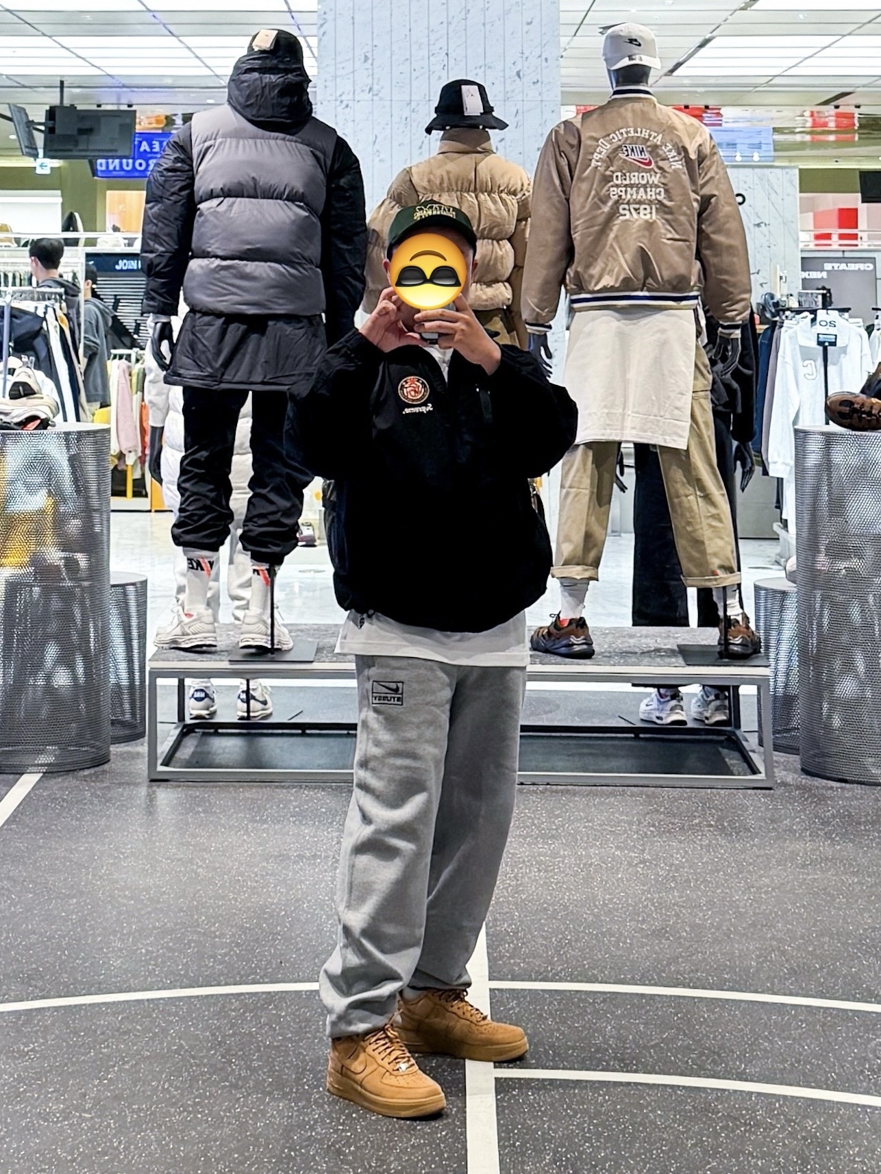 Supreme x Umbro Cotton Ripstop Track Jacket Black - 23FW, Nike x Supreme Air Force 1 Low Flax 착용 스타일