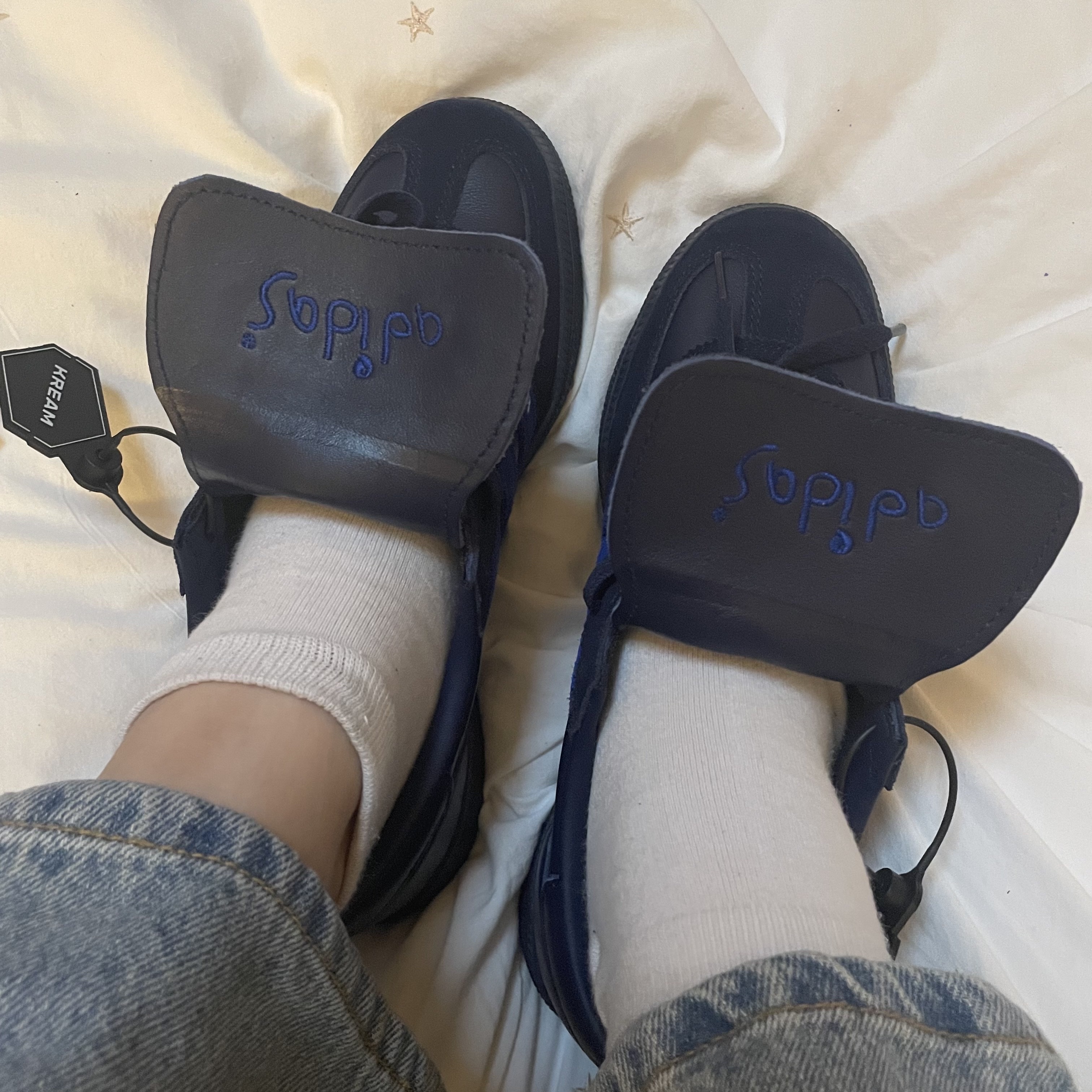 Adidas Spezial Handball Night Indigo Power Blue 착용 스타일