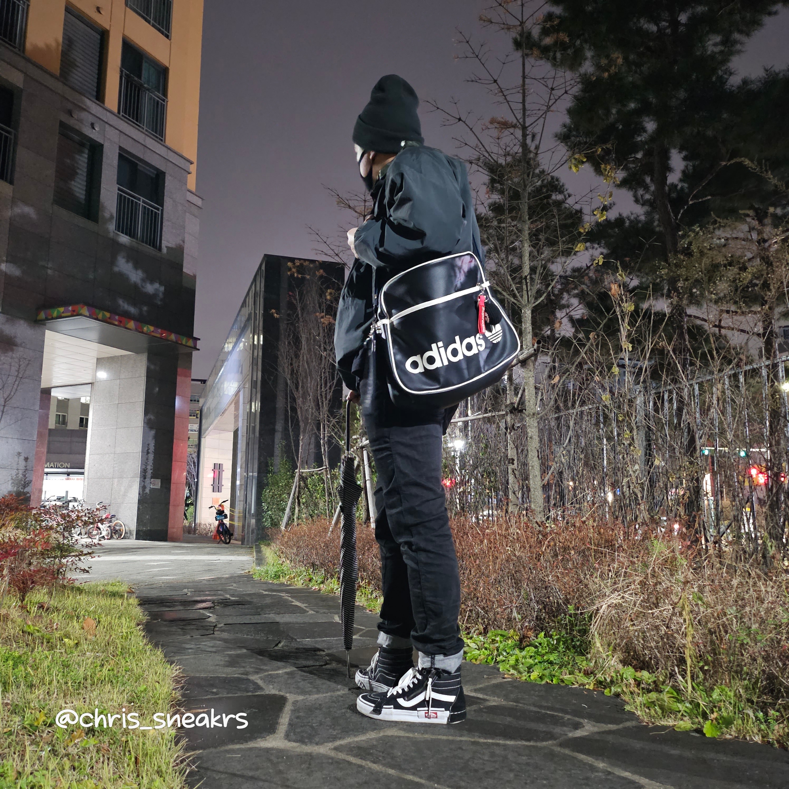 Nike x Stussy NRG Cuffed Beanie Black, Essentials Track Jacket Black - 20FW 착용 스타일