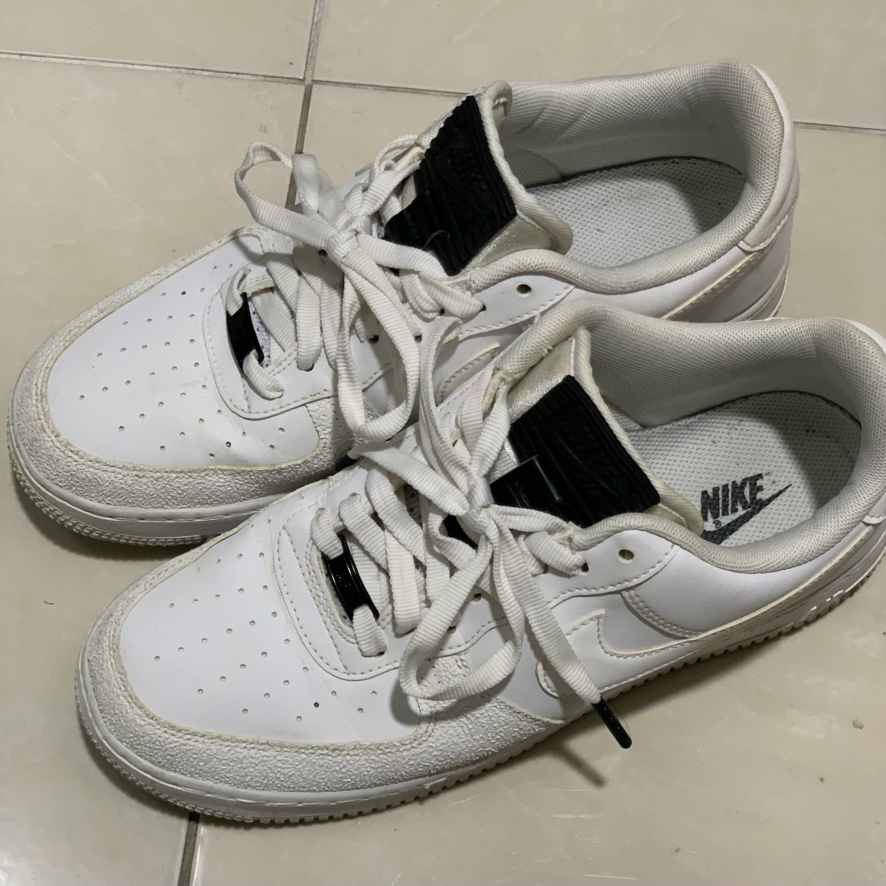 Nike Air Force 1 NDSTRKT White 착용 스타일 - 2