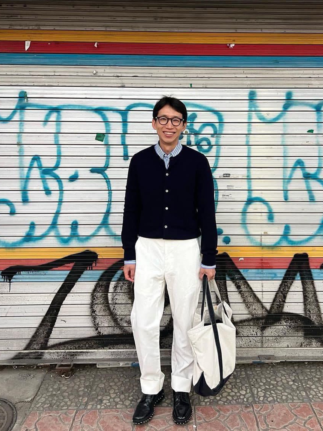 Millo Archive Reflect Curved Pants Off White 착용 스타일 - 3