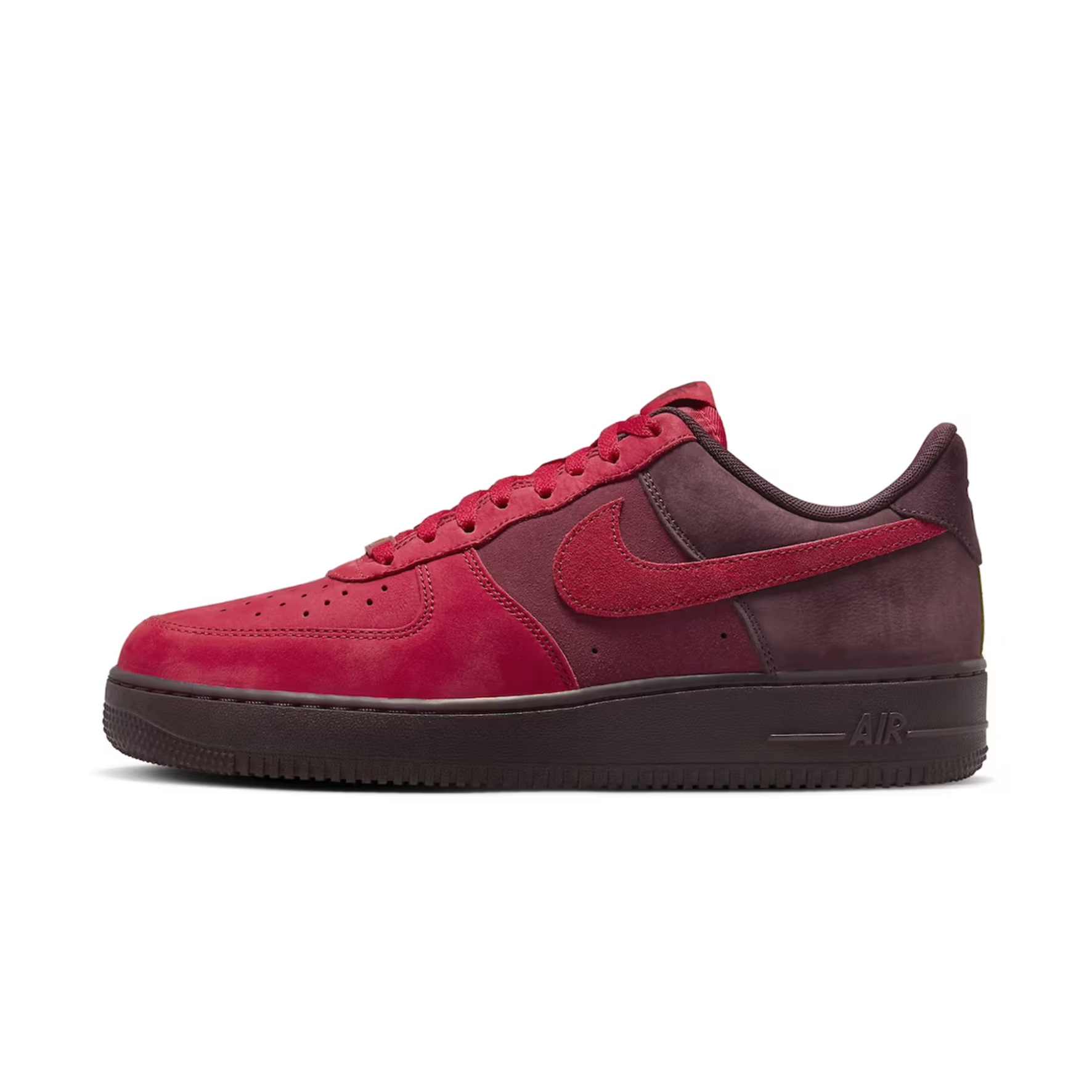 Nike Air Force 1 '07 WB Flax, Nike Air Force 1 '07 Low Triple Black 착용 스타일 - 2