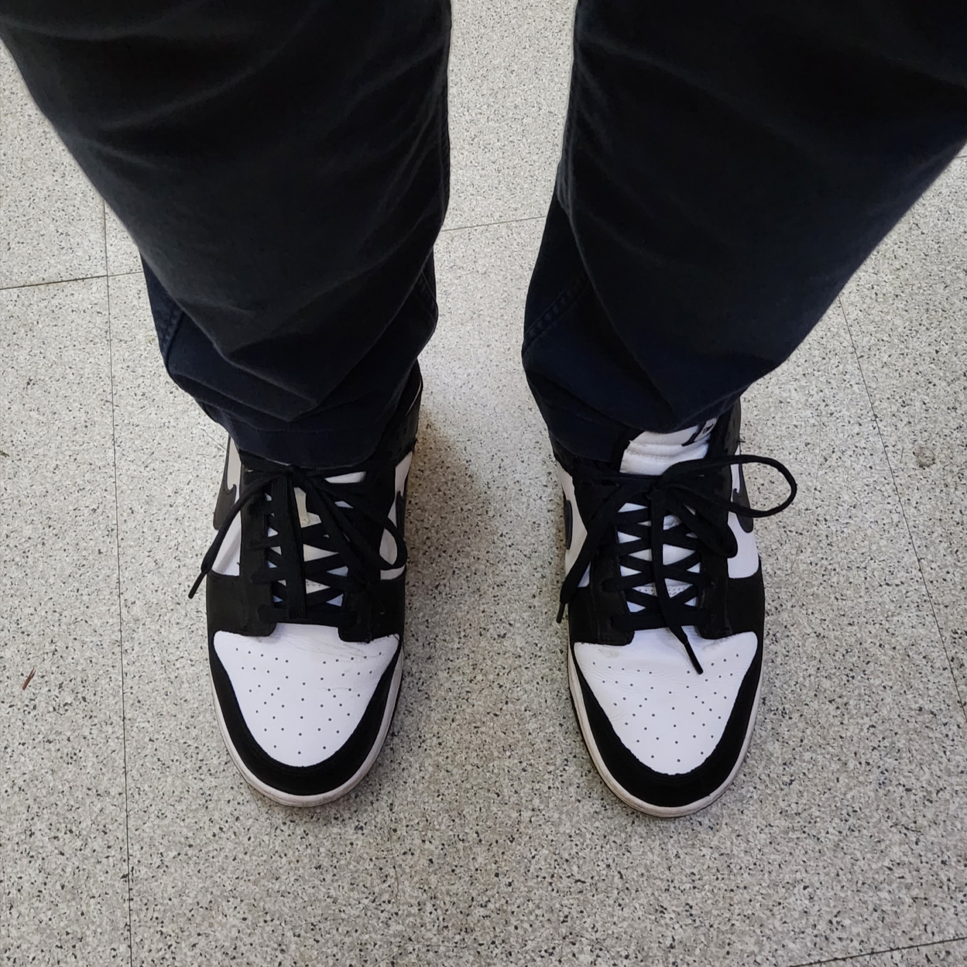 Nike Dunk Low Retro Black 착용 스타일