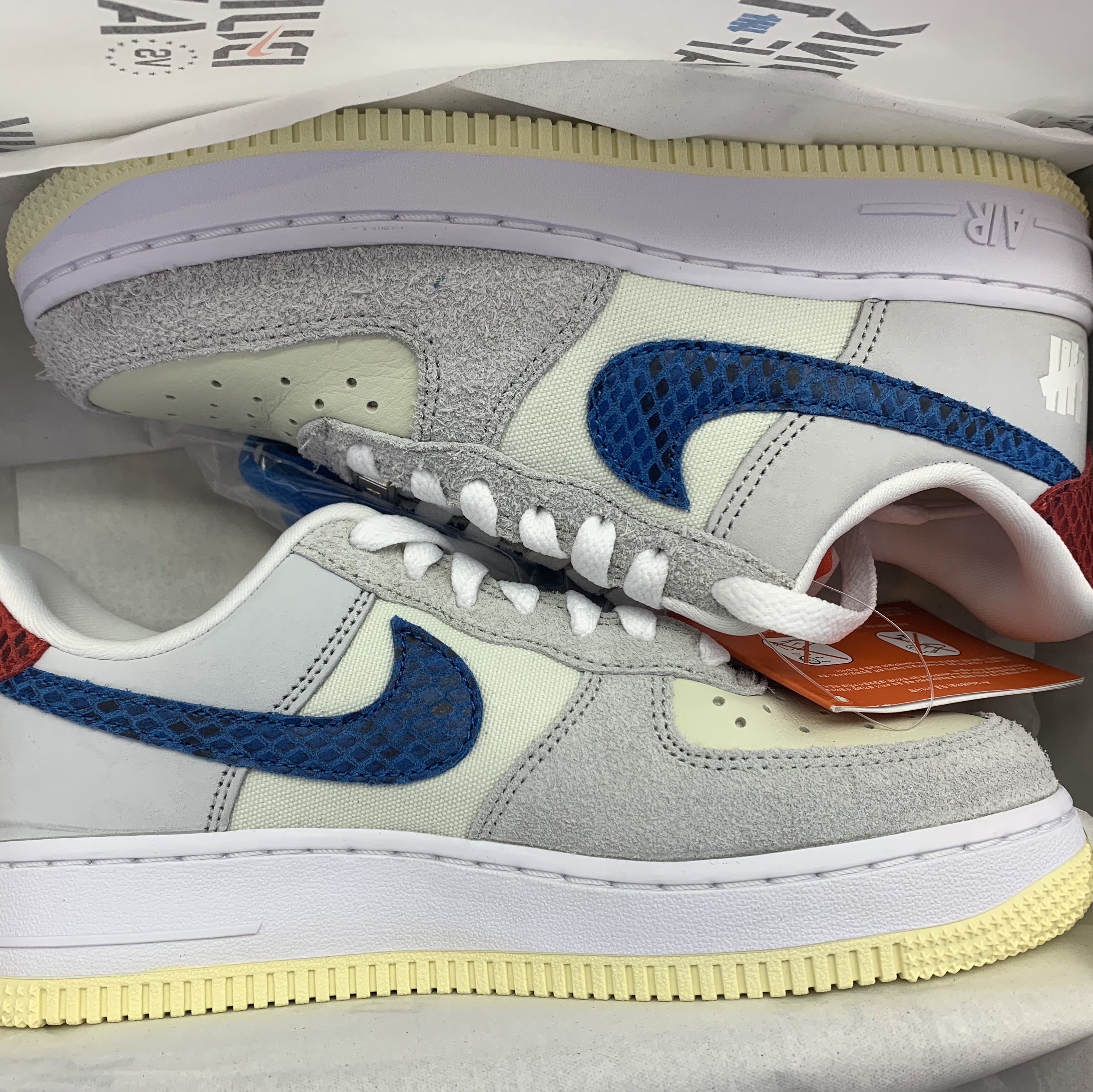 Nike x Undefeated Air Force 1 Low SP 5 On It 착용 스타일 - 2