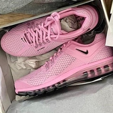 Nike x Stussy Air Max 2013 Psychic Pink 착용 스타일