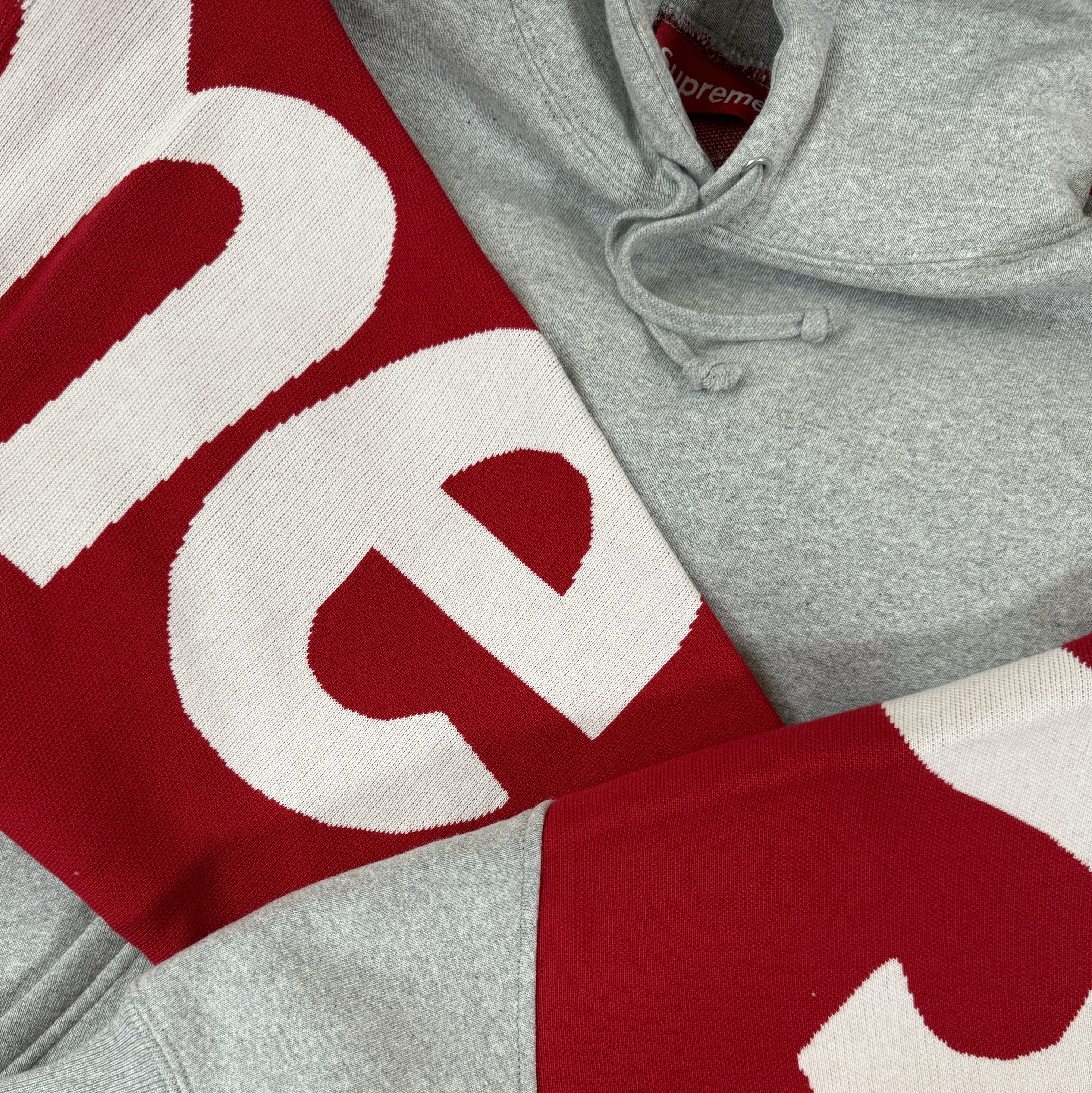 Supreme Big Logo Jacquard Hooded Sweatshirt Heather Grey - 23FW 착용 스타일