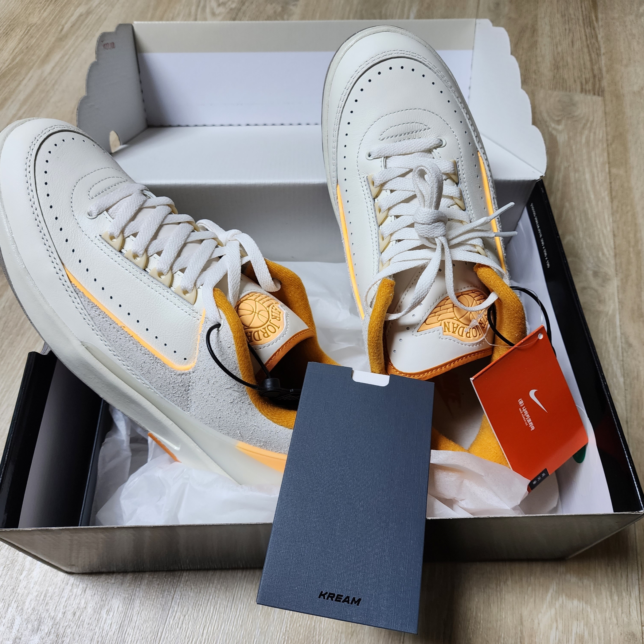 Jordan 2 Retro Low Melon Tint 착용 스타일