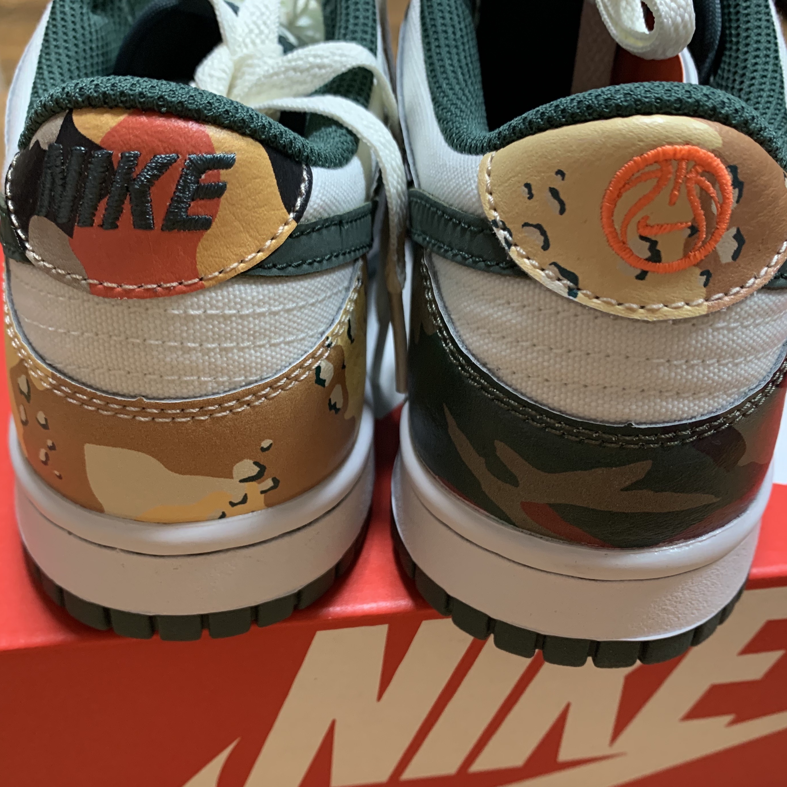 (GS) Nike Dunk Low SE Sail Multi Camo 착용 스타일 - 2