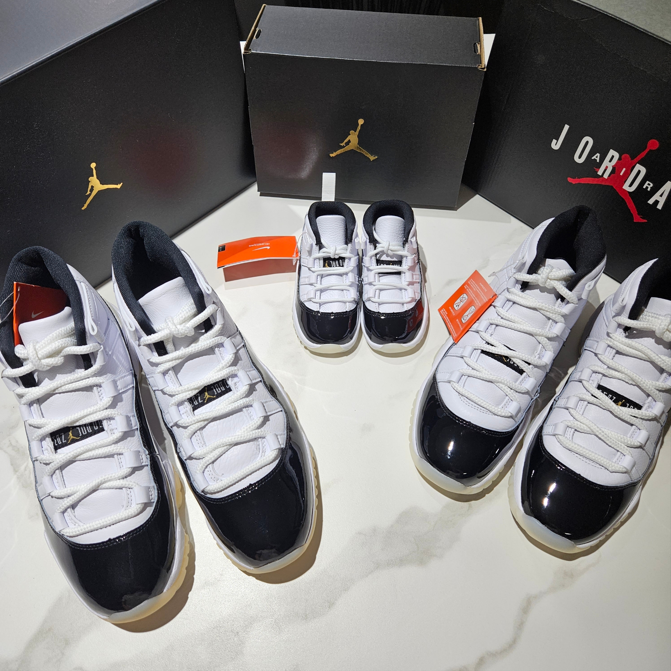 Jordan 11 Retro Gratitude, (GS) Jordan 11 Retro Gratitude 착용 스타일 - 2