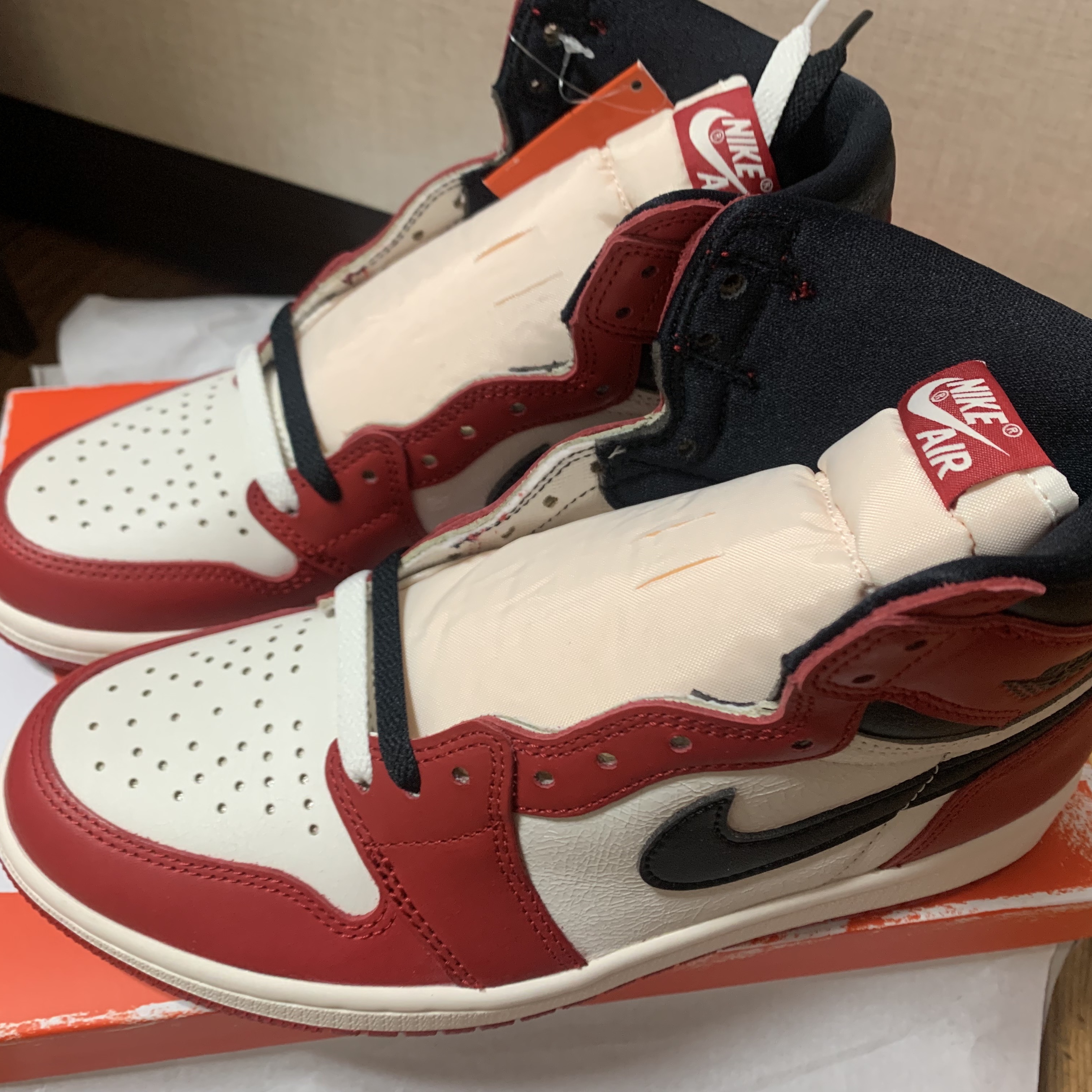Jordan 1 Retro High OG Chicago 2022 착용 스타일 - 2