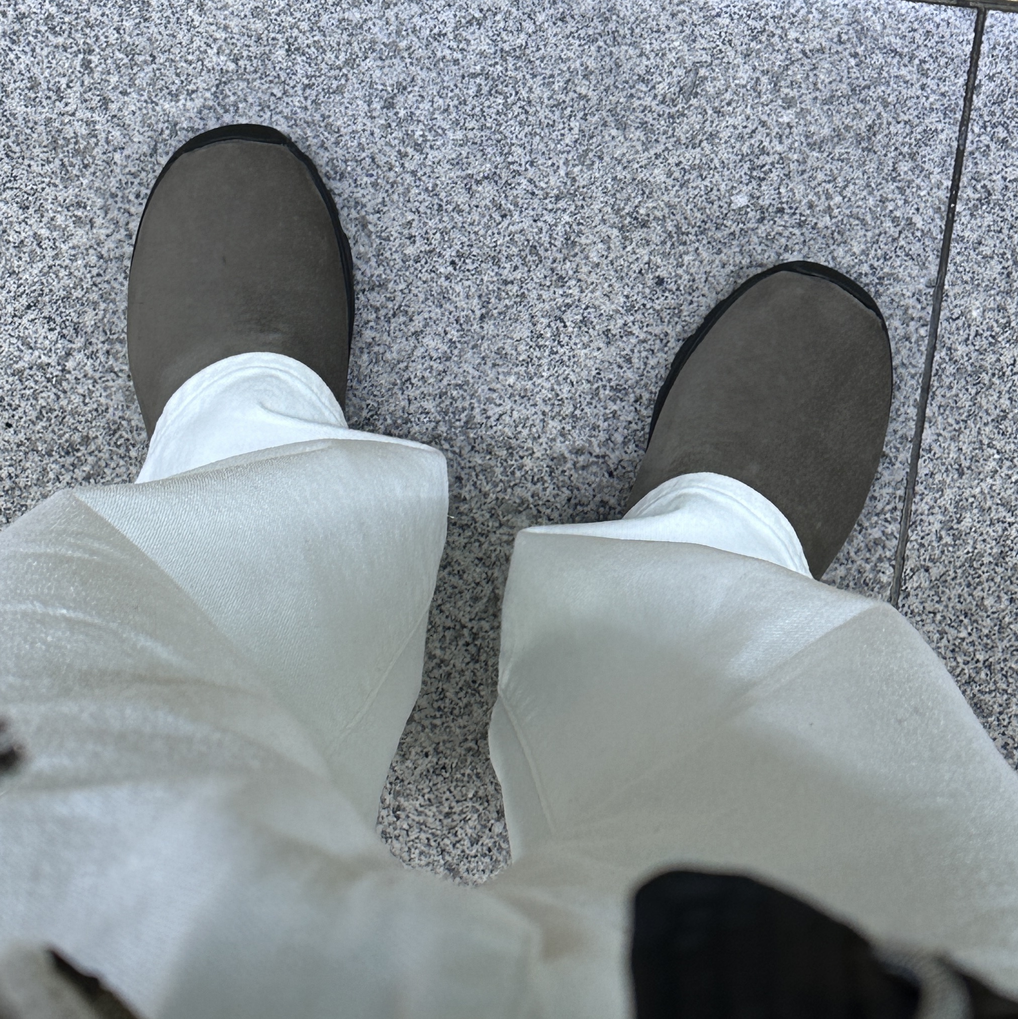 Merrell Winter Moc 3 Gunsmoke 착용 스타일