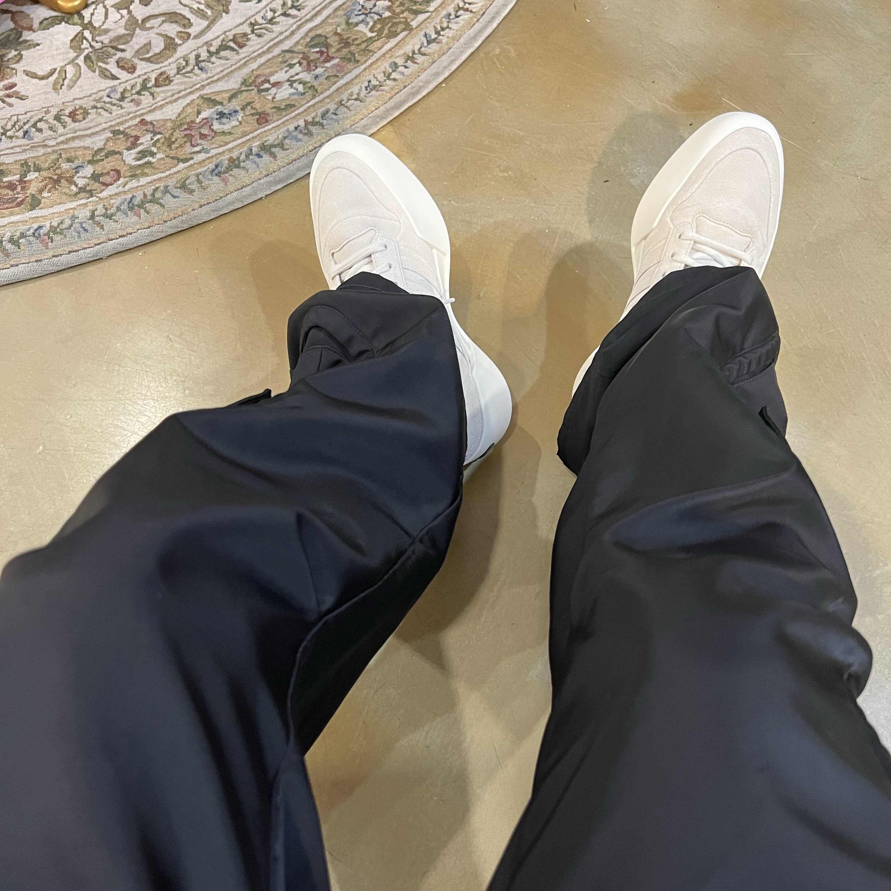 Adidas x Fear of God Athletics 86 Low Sesame, Adidas x Fear of God Athletics 86 Low Clay 착용 스타일
