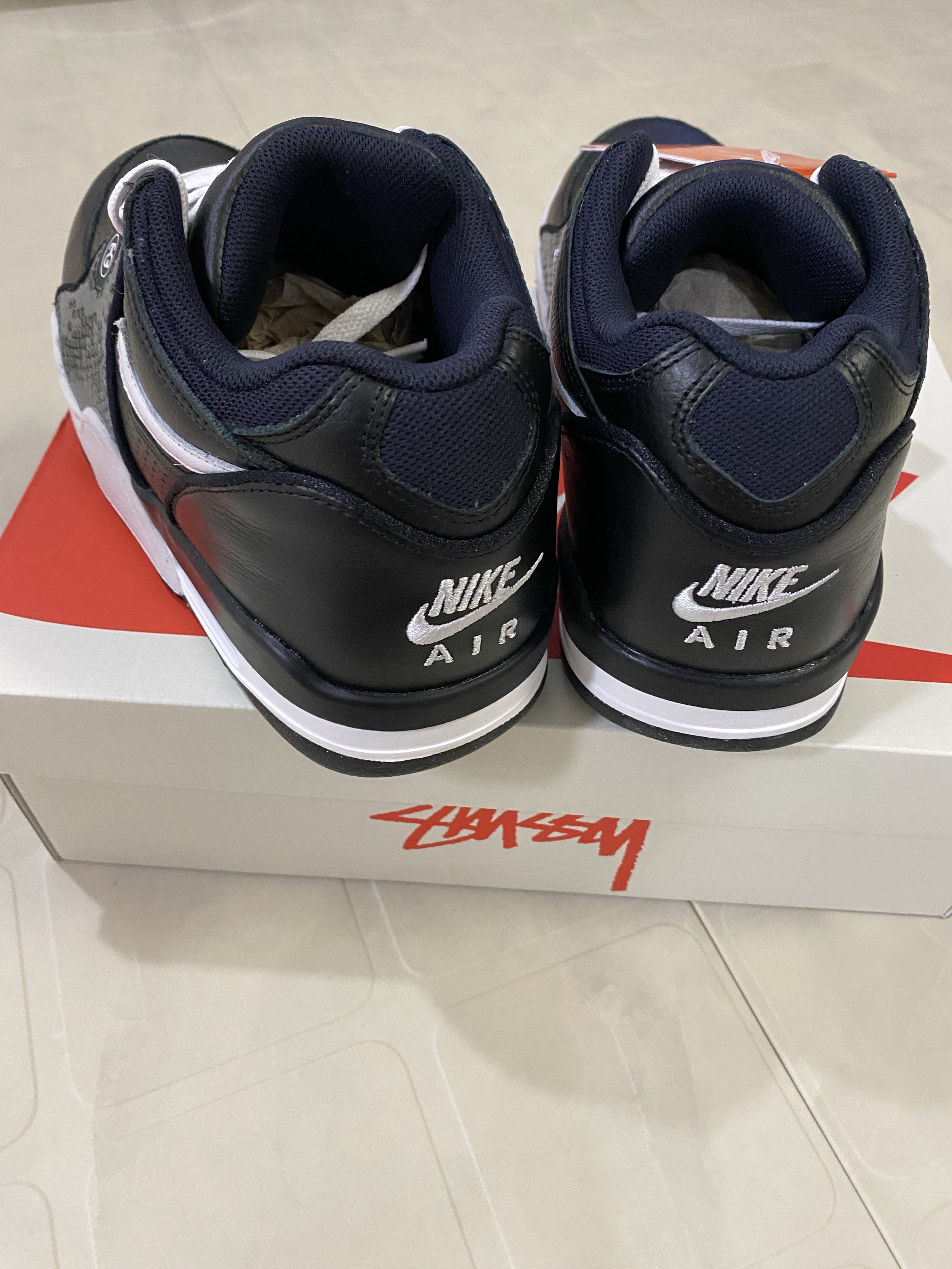 Nike x Stussy Air Flight 89 Low Black White 착용 스타일 - 2