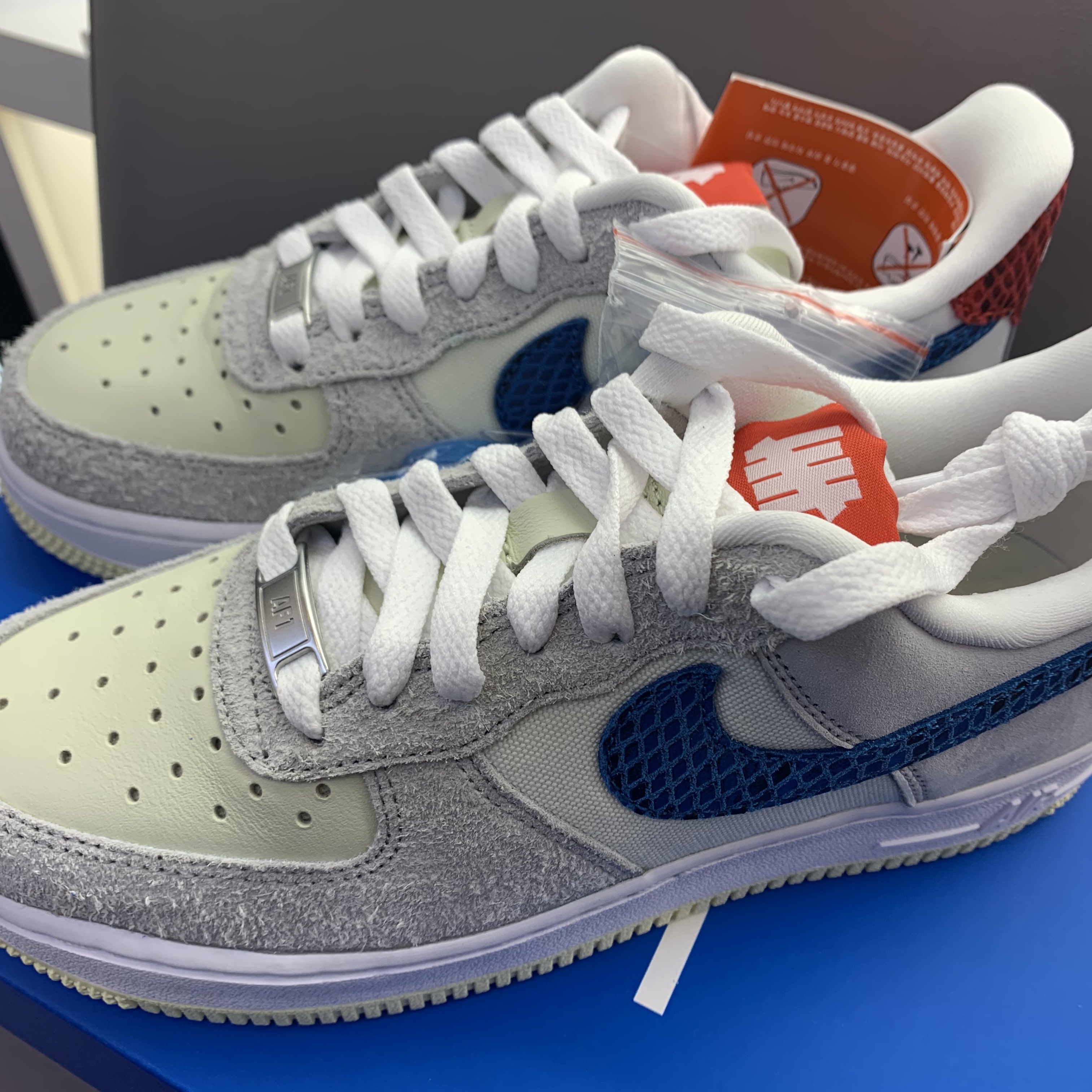 Nike x Undefeated Air Force 1 Low SP 5 On It 착용 스타일 - 1