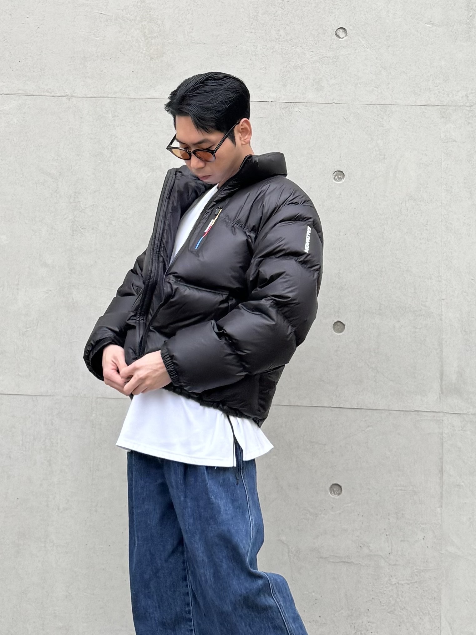 Salomon Contour Down Jacket Black, Salomon x Atmos ACS + CSWP Delicioso Bleached Sand 착용 스타일 - 3