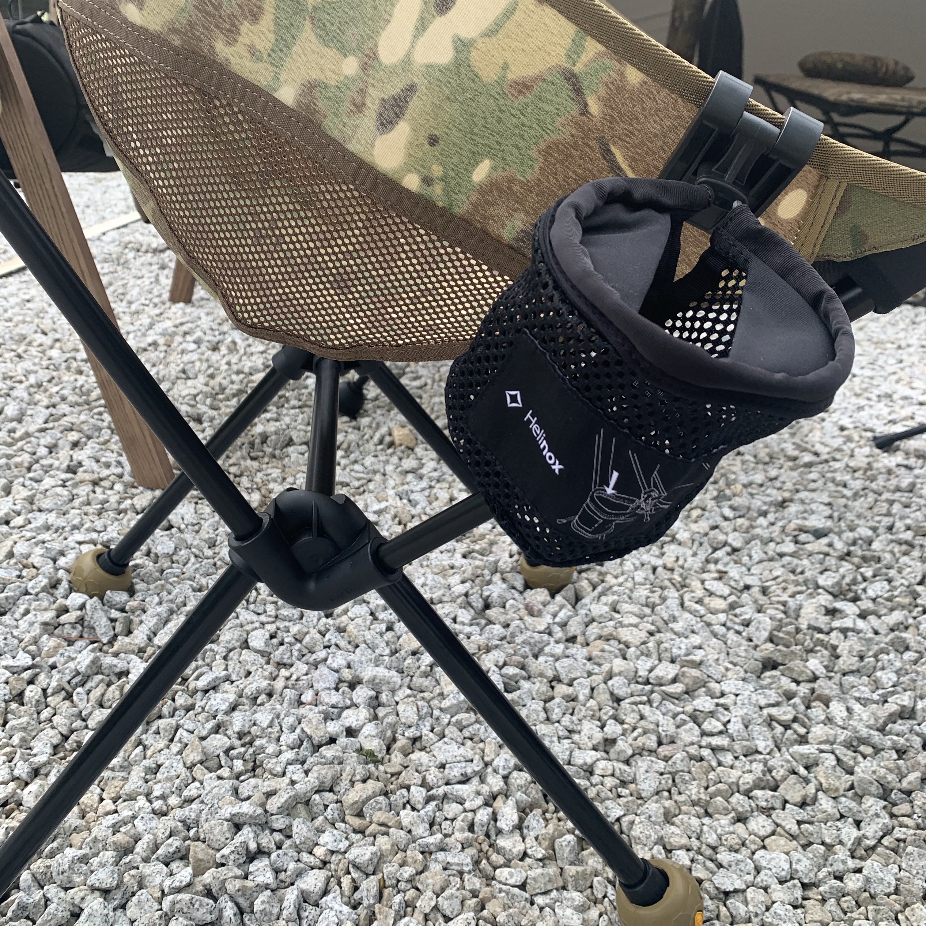 Helinox Personal Shade Coyote Tan (Without Frame), Helinox Sunset Chair Multicam 착용 스타일 - 2