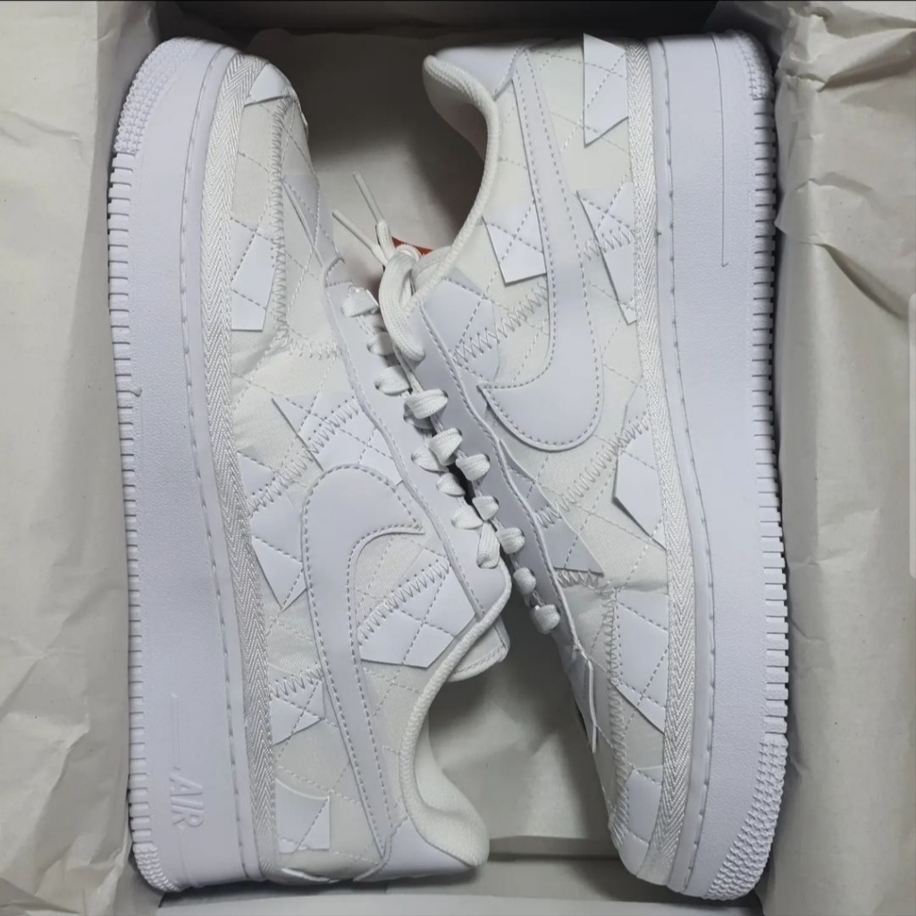 Nike x Billie Eilish Air Force 1 Low SP Triple White 착용 스타일