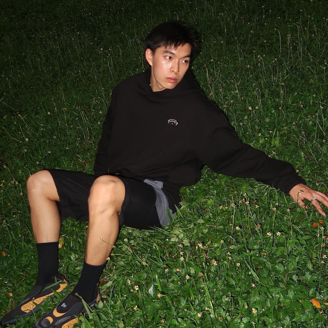 [1TRL] Merrell x Nicole McLaughlin MOC Speed Streak EVO Black 착용 스타일 - 1