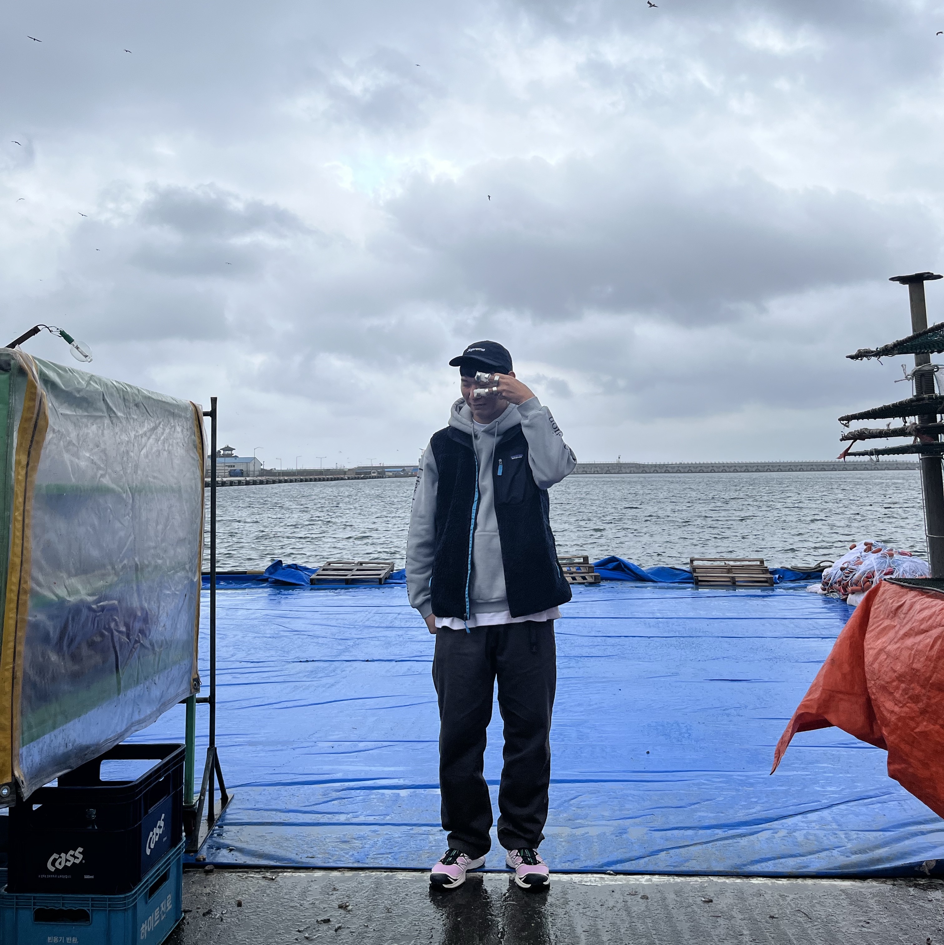 Salomon x Sandy Liang XT-6 Expanse Cradle Pink, Supreme Ventile Camp Cap Black - 22FW 착용 스타일